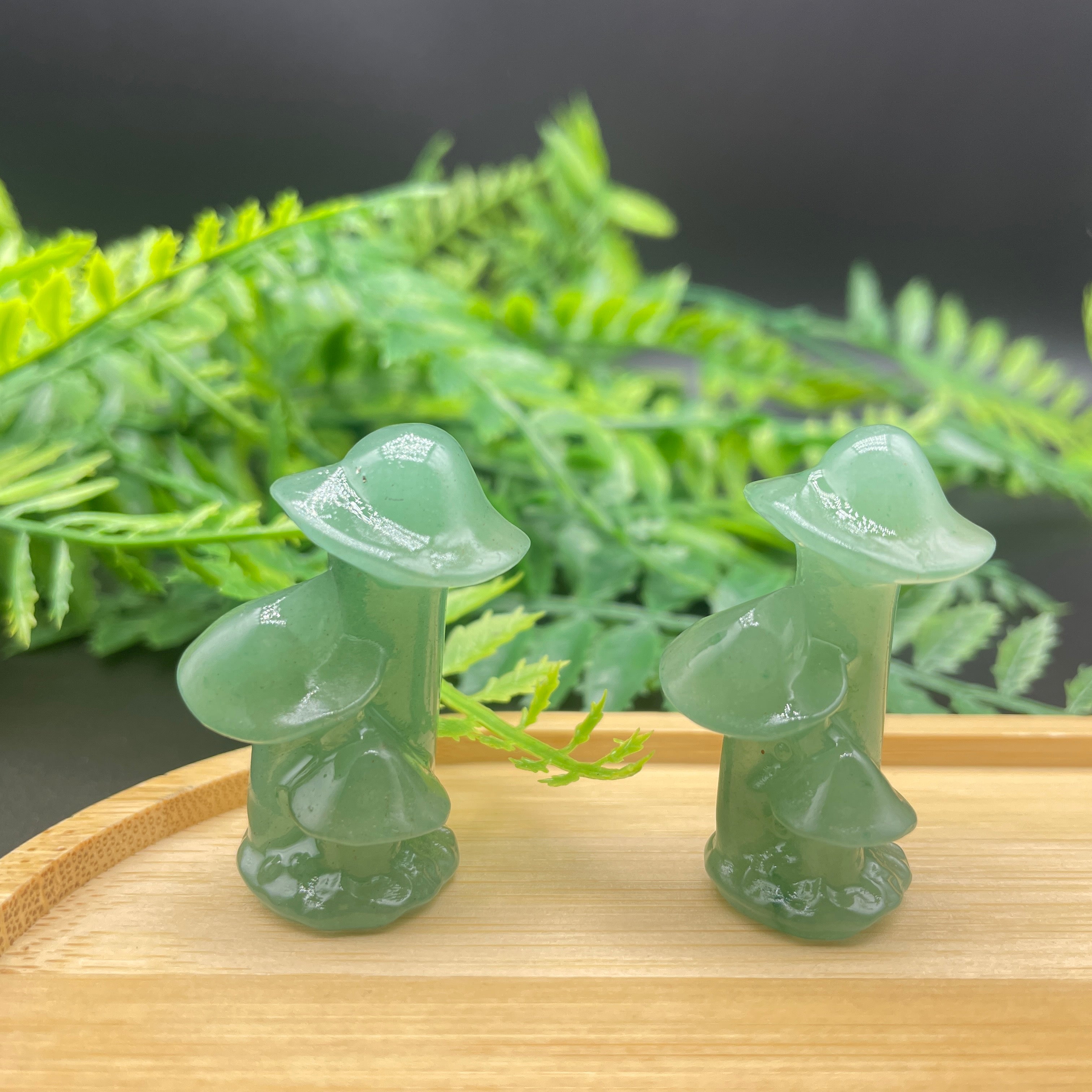 4CM Triple Mushroom Carvings