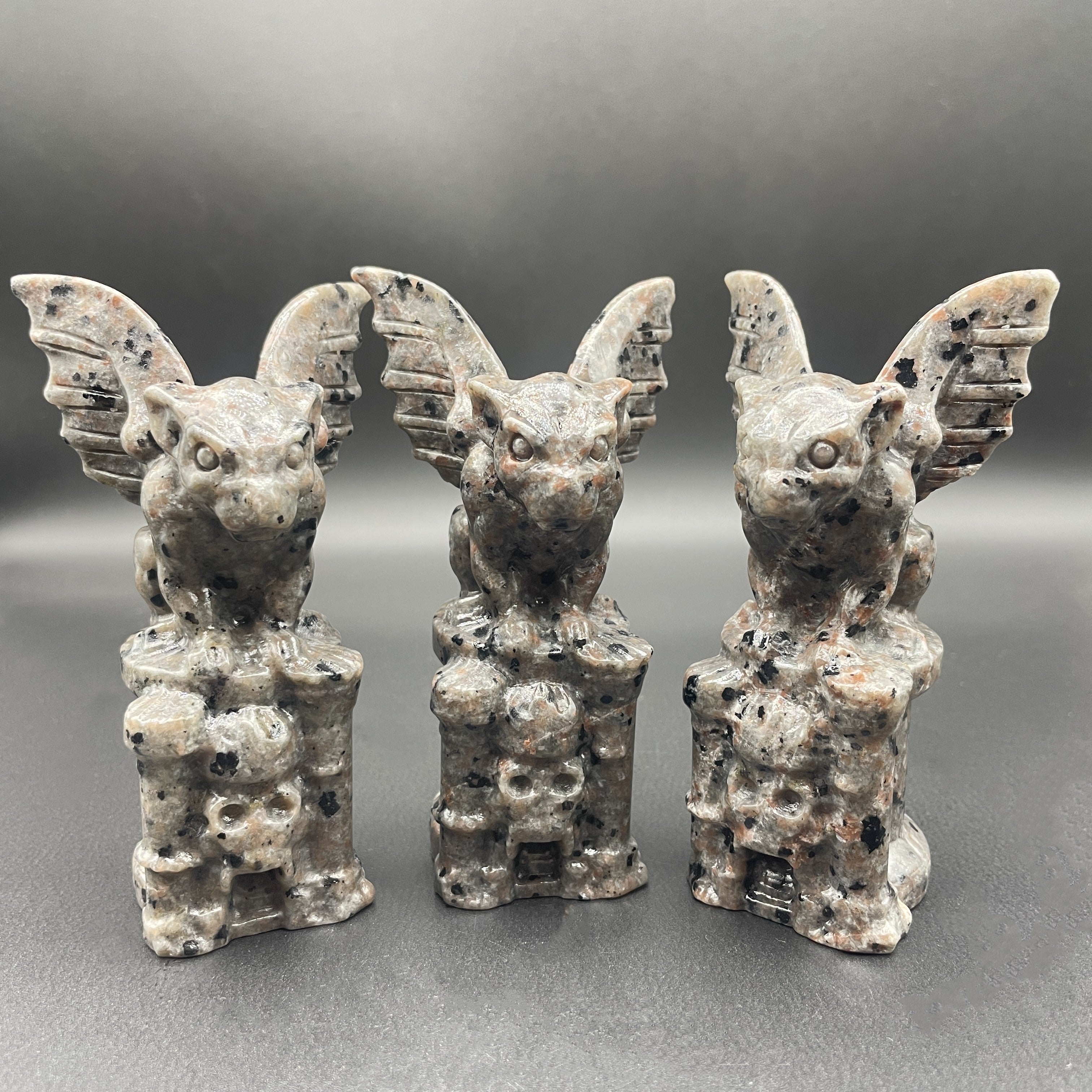 10CM Yooperlite Gargoyle on Castle