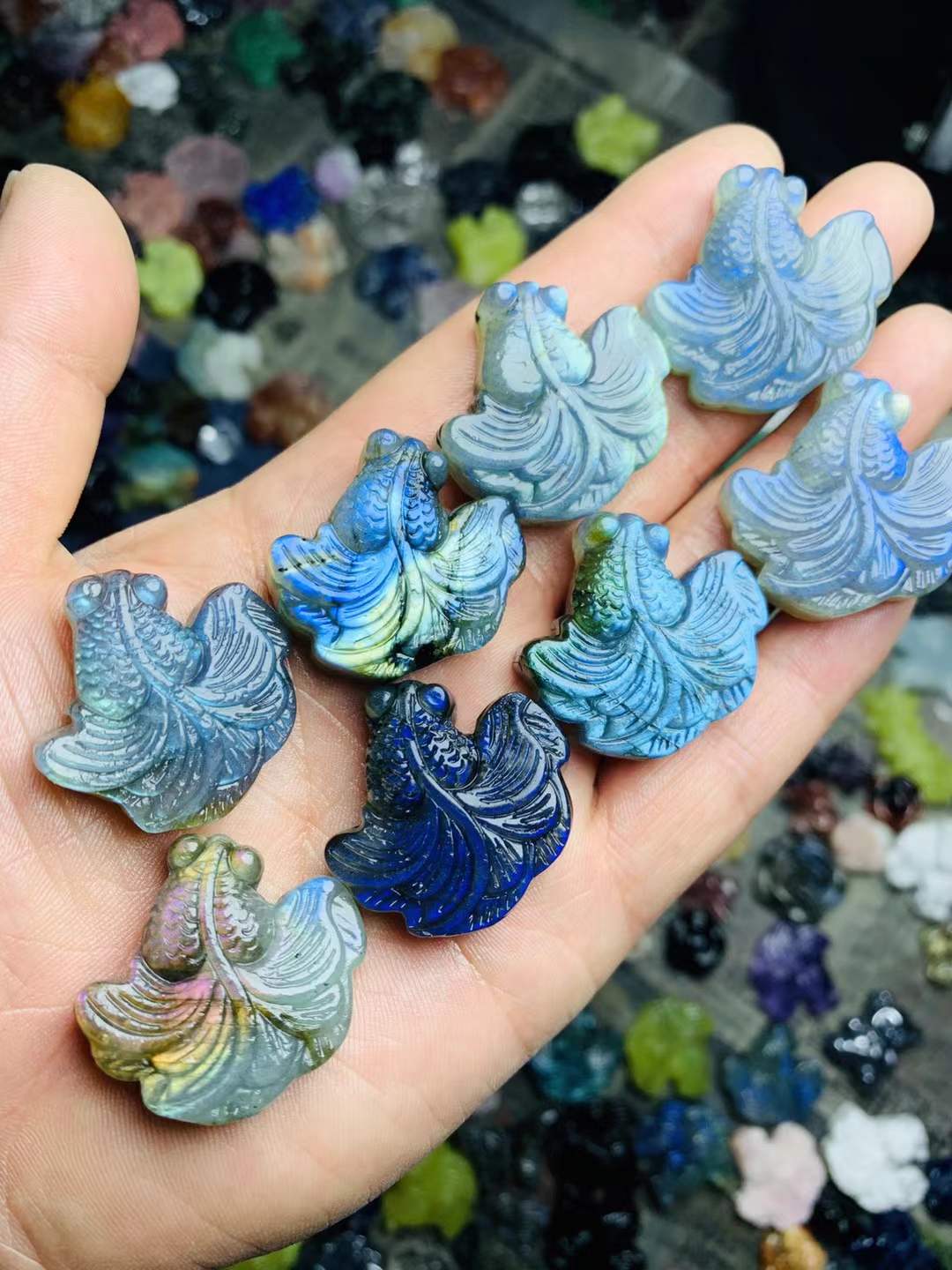 golden fish  flat carving