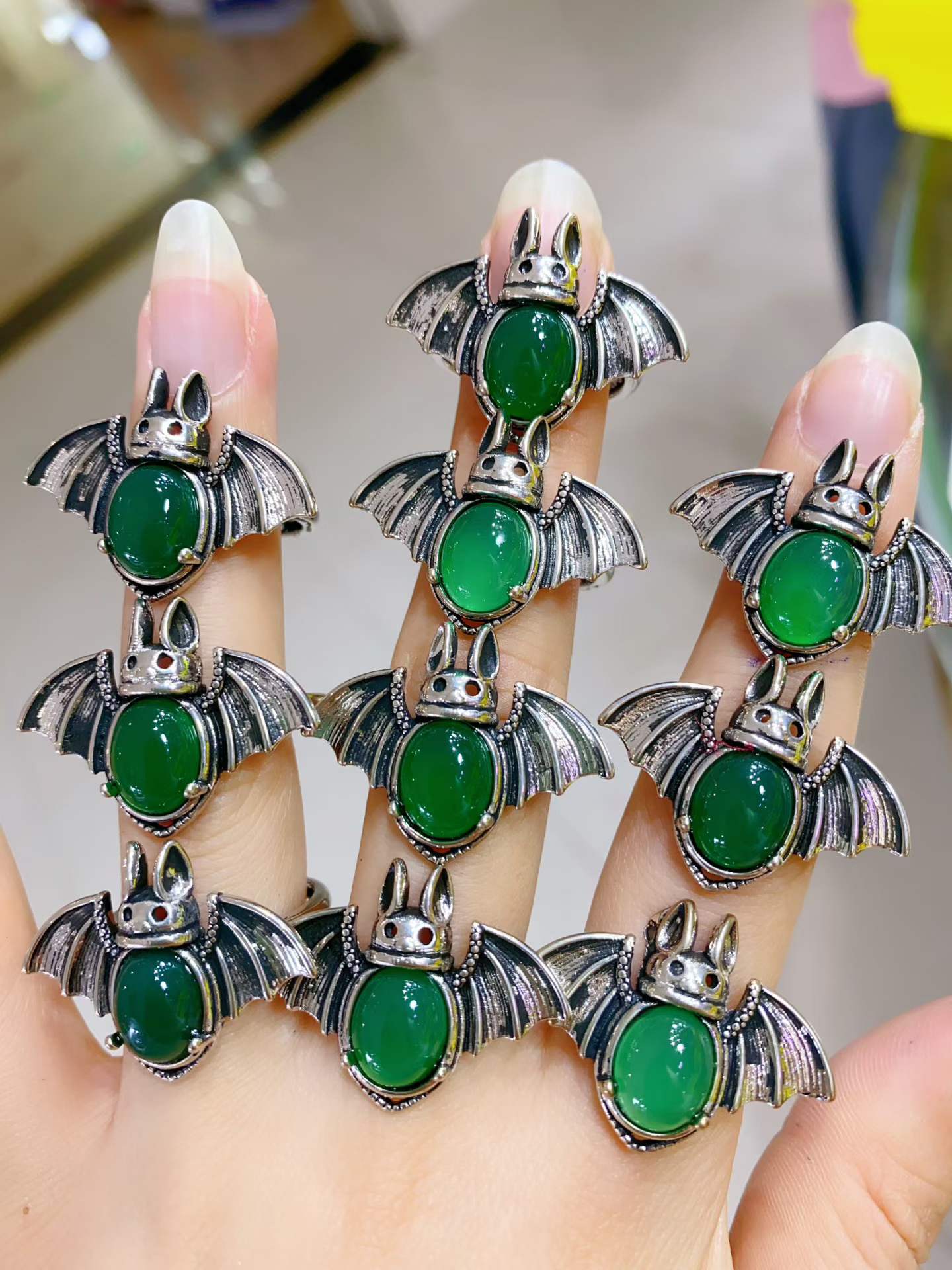 Adjustable Bat ring