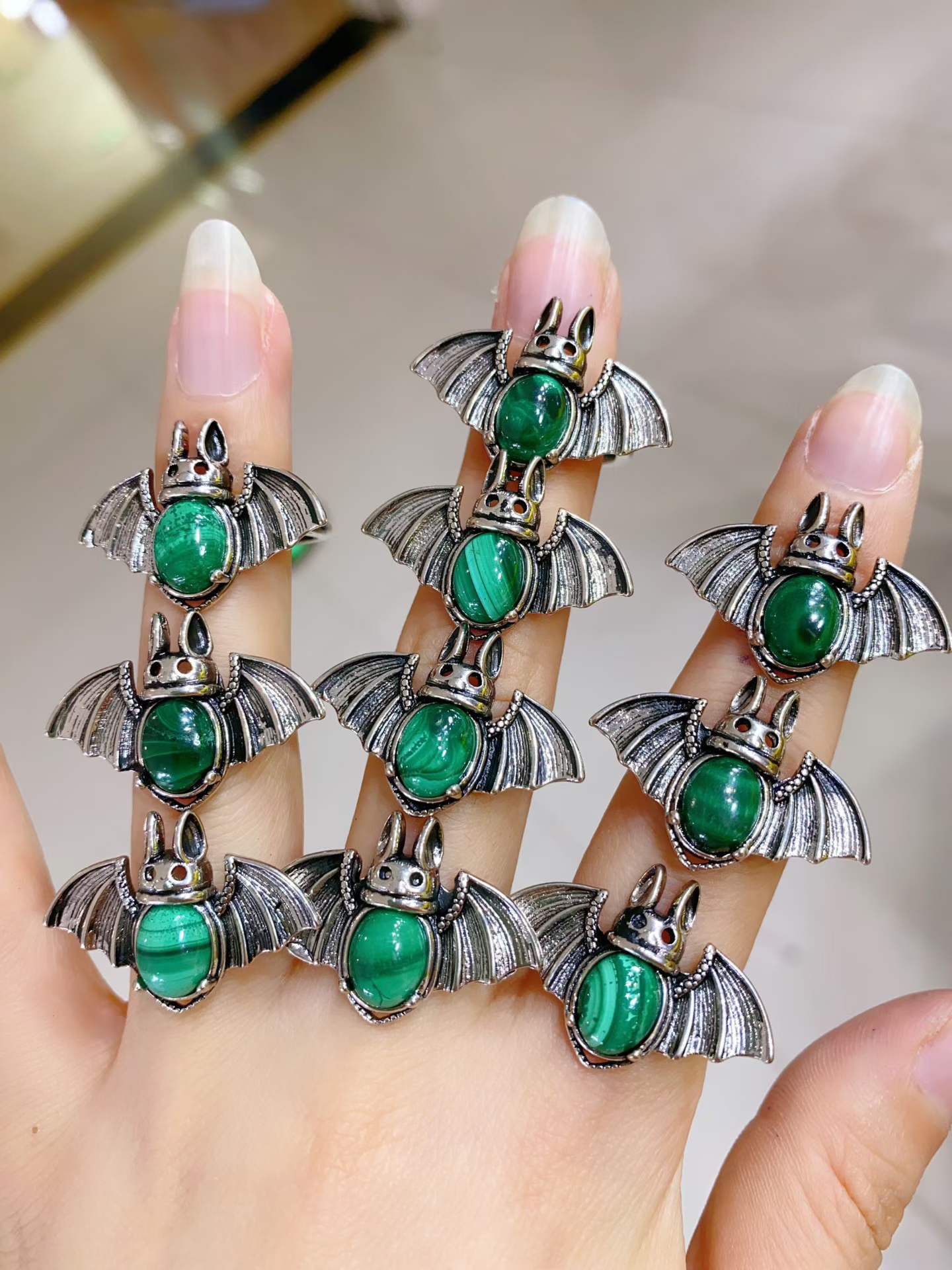 Adjustable Bat ring