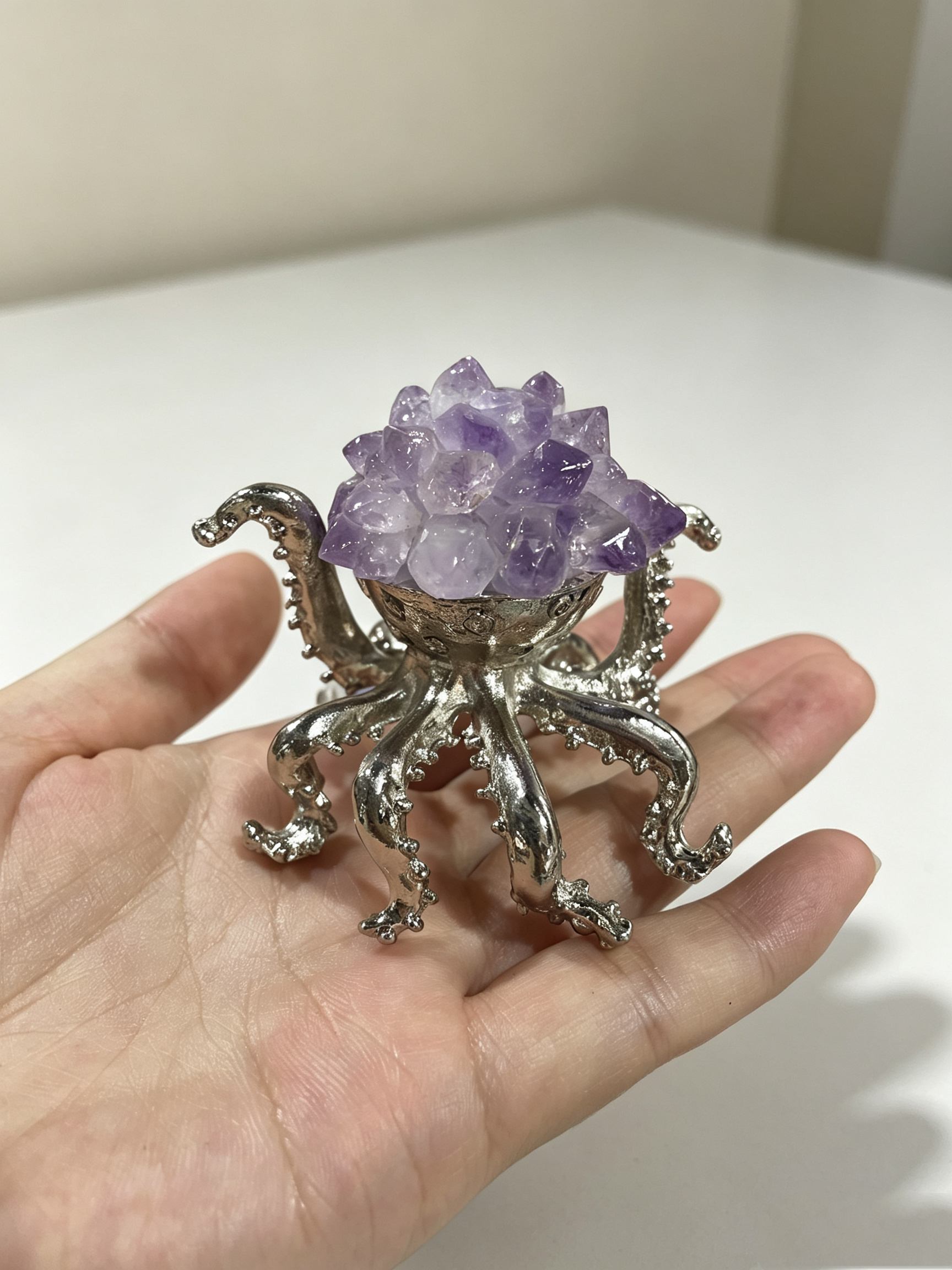 Amethyst Shoots Octopus Decor