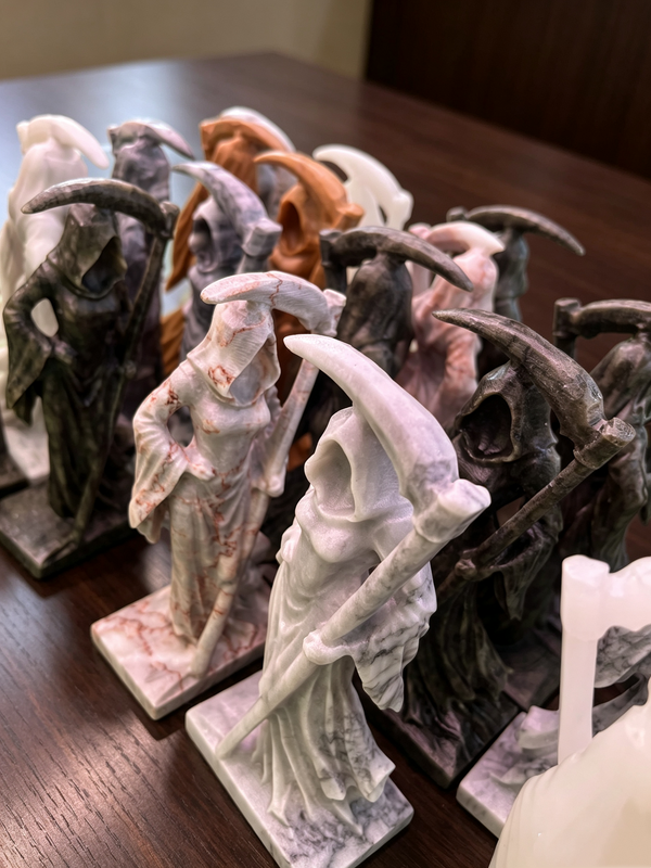 15cm lady reaper carving