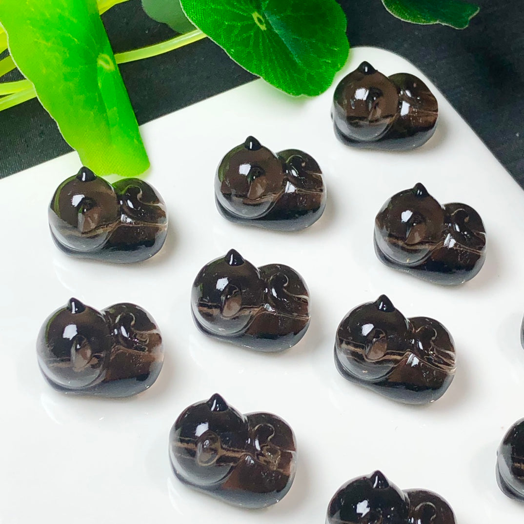Icy Obsidian Crouching Cat Beads