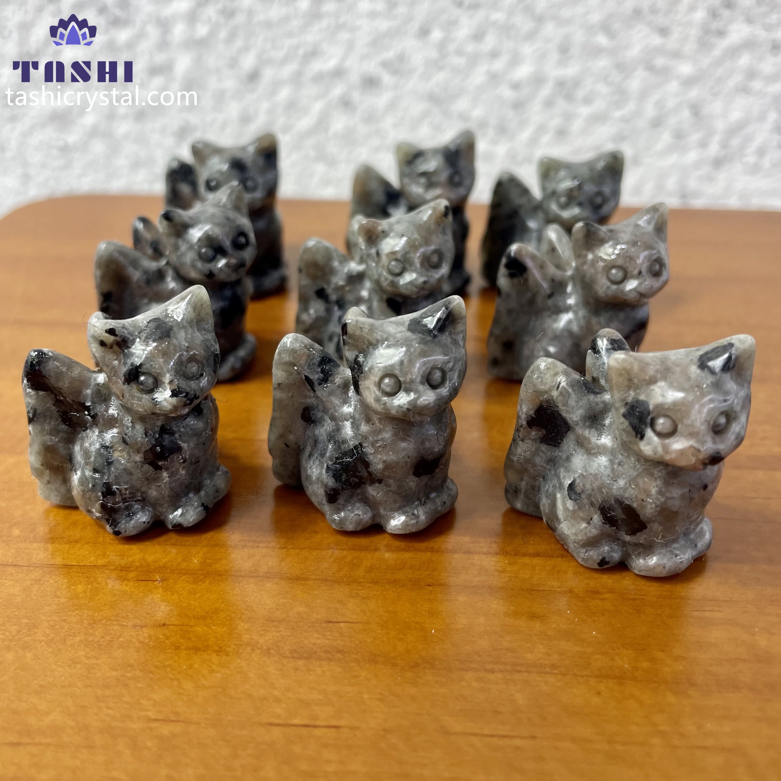 3CM Angel Wing Cat Mini Carving