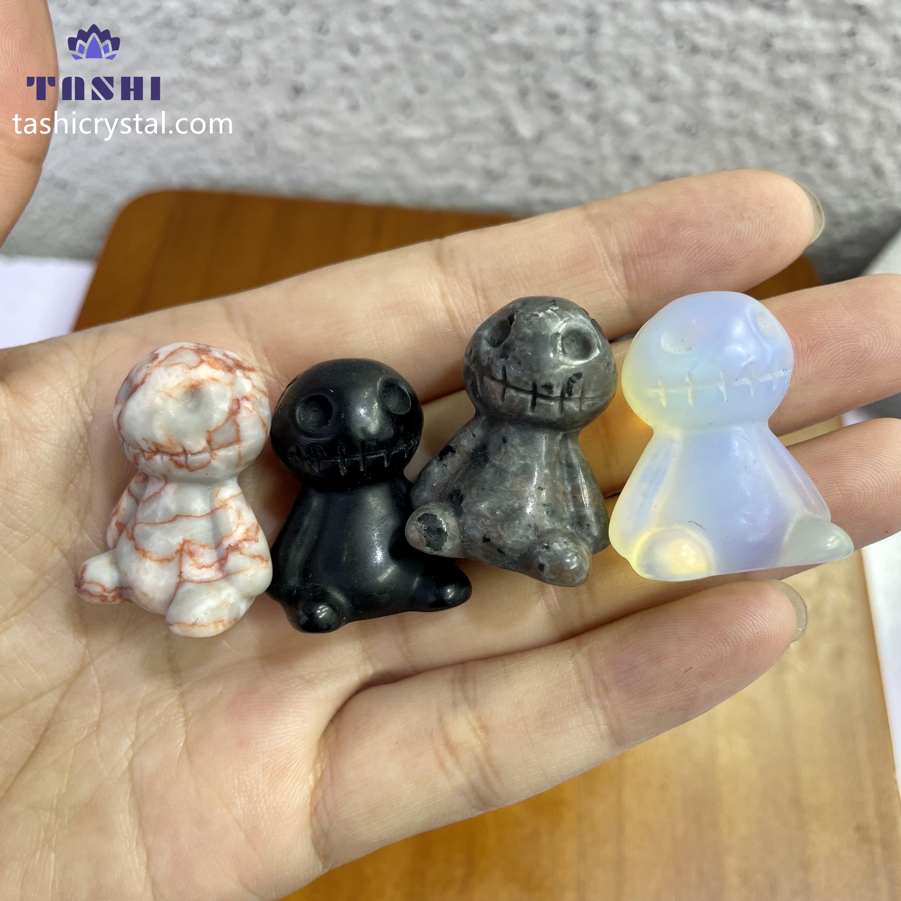 3CM Voodoo Doll Mini Carving