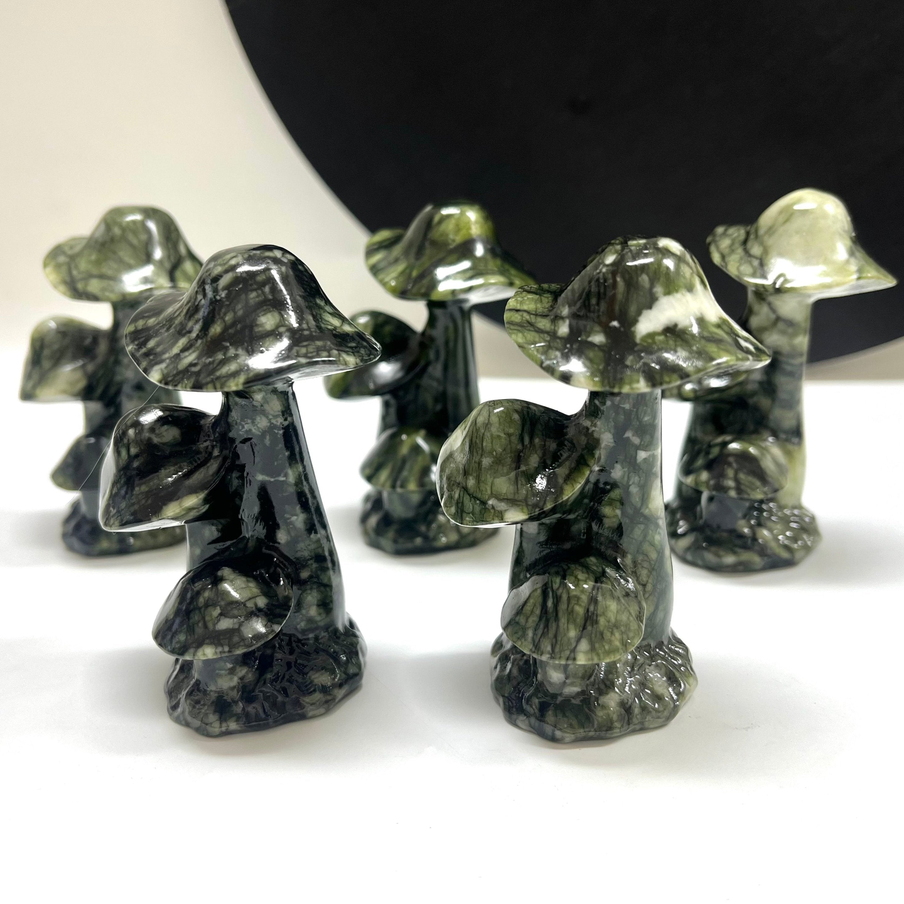 Serpentine Triple Mushroom Carving