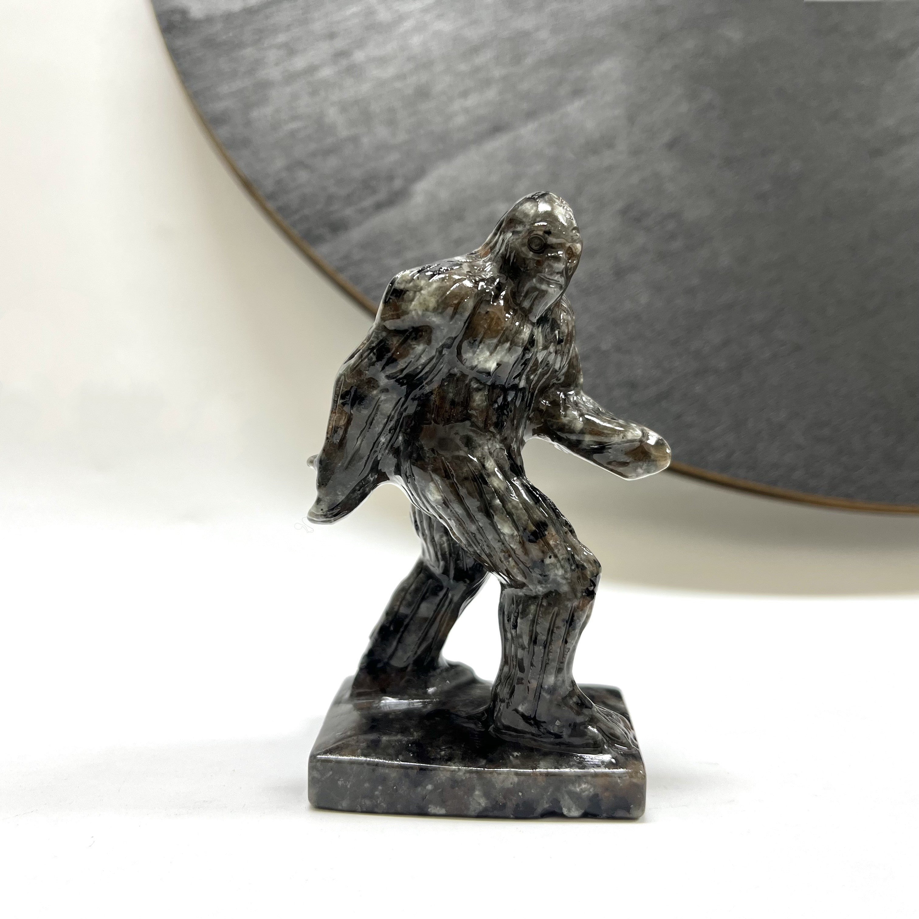 8CM Bigfoot with base Carving