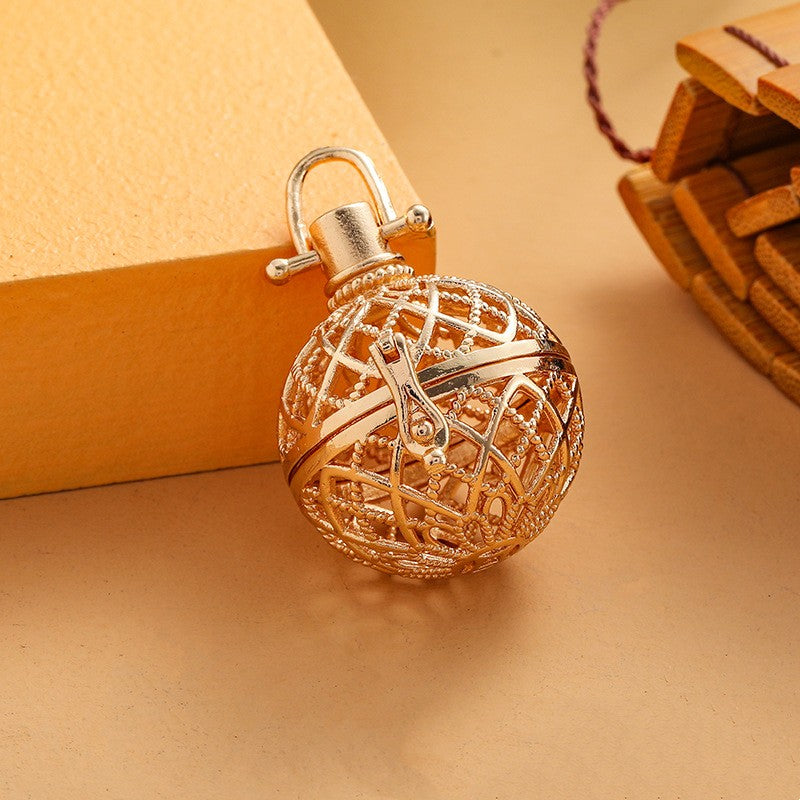 Net Metal Sphere Holder Necklace Perfume Pendant
