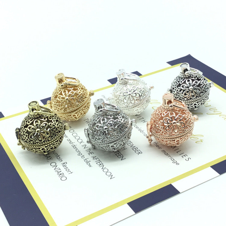 Flower Metal Sphere Holder Necklace Perfume Pendant