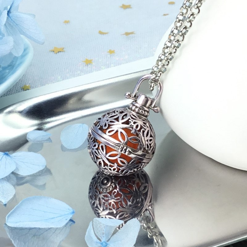 Butterfly Metal Sphere Holder Necklace Perfume Pendant
