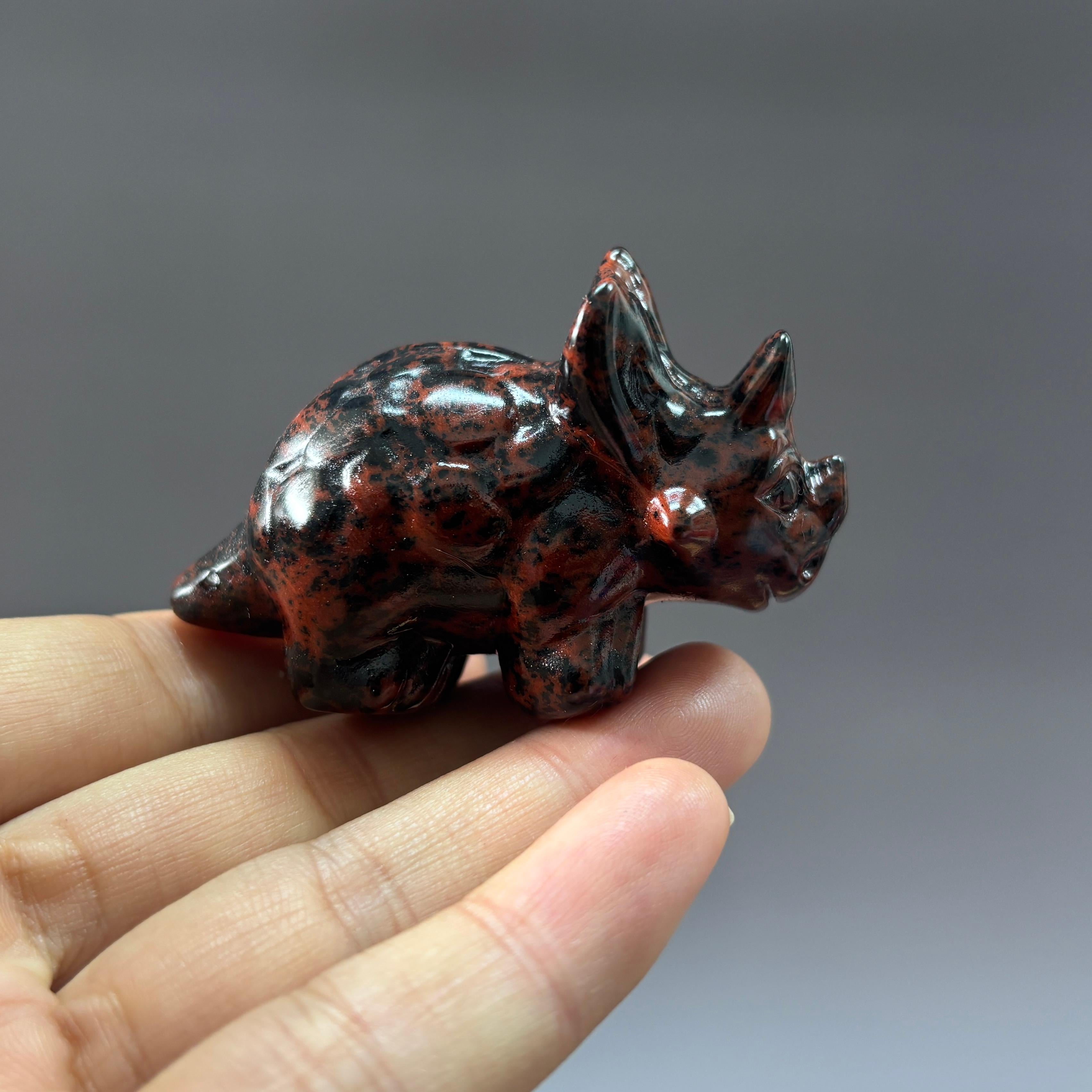 6CM Triceratops Carving