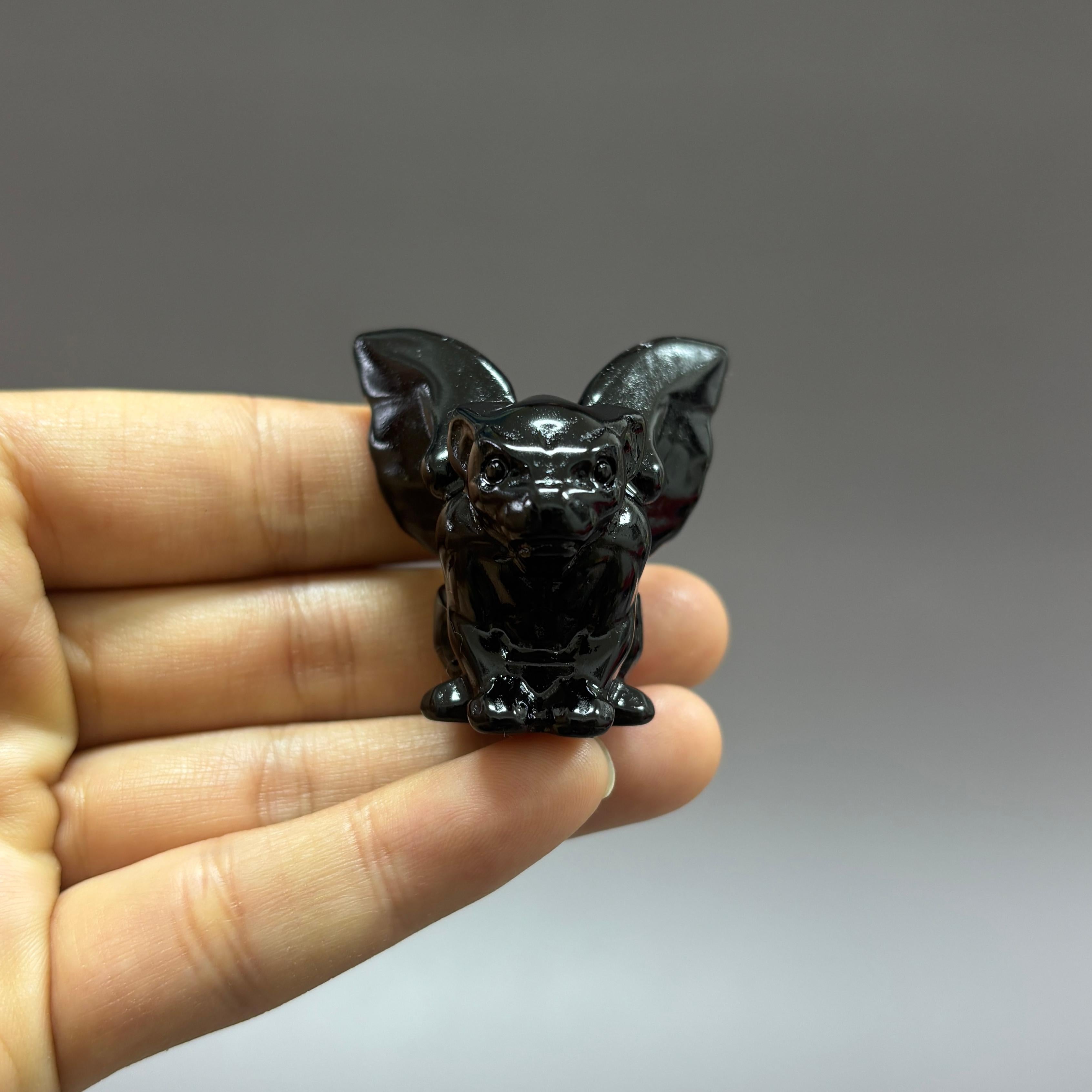 4CM Gargoyle Carving