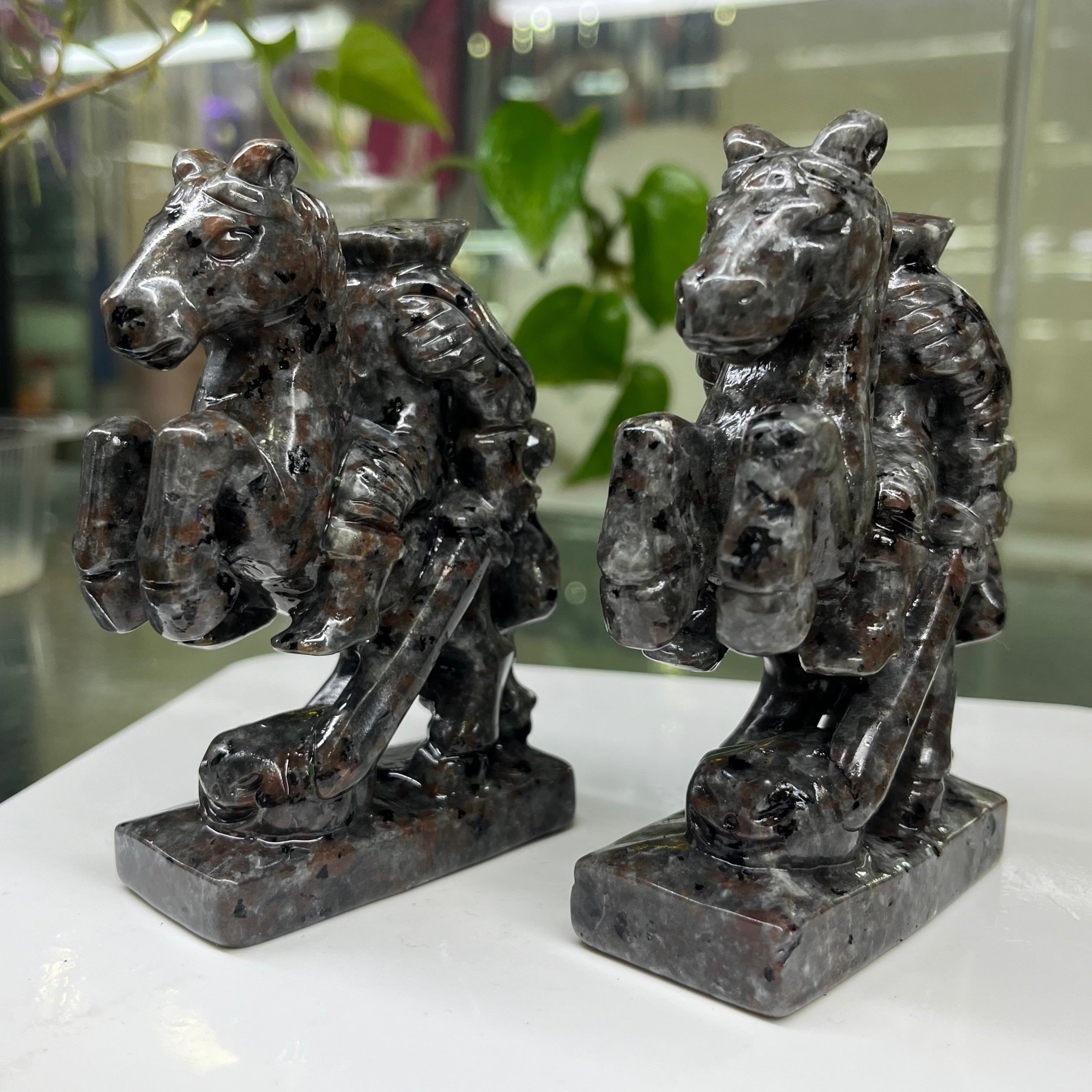 Yooperlite Headless Horseman Carving