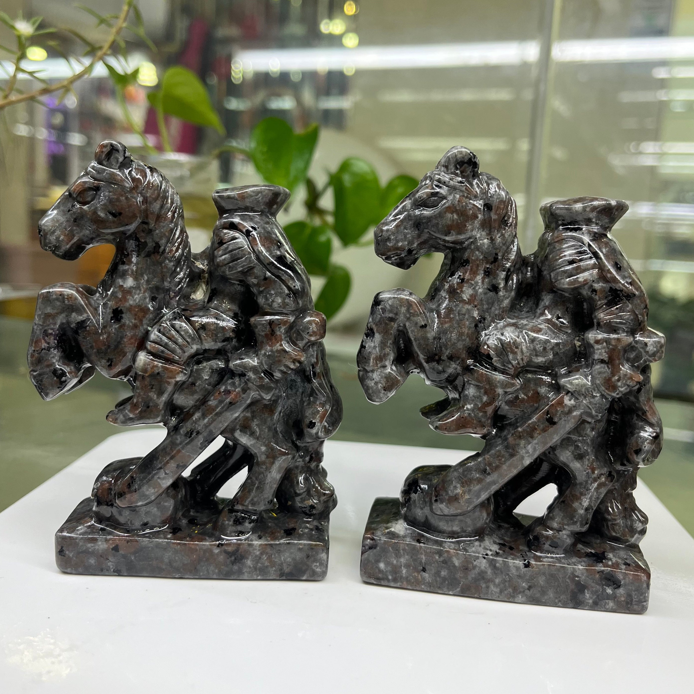 Yooperlite Headless Horseman Carving