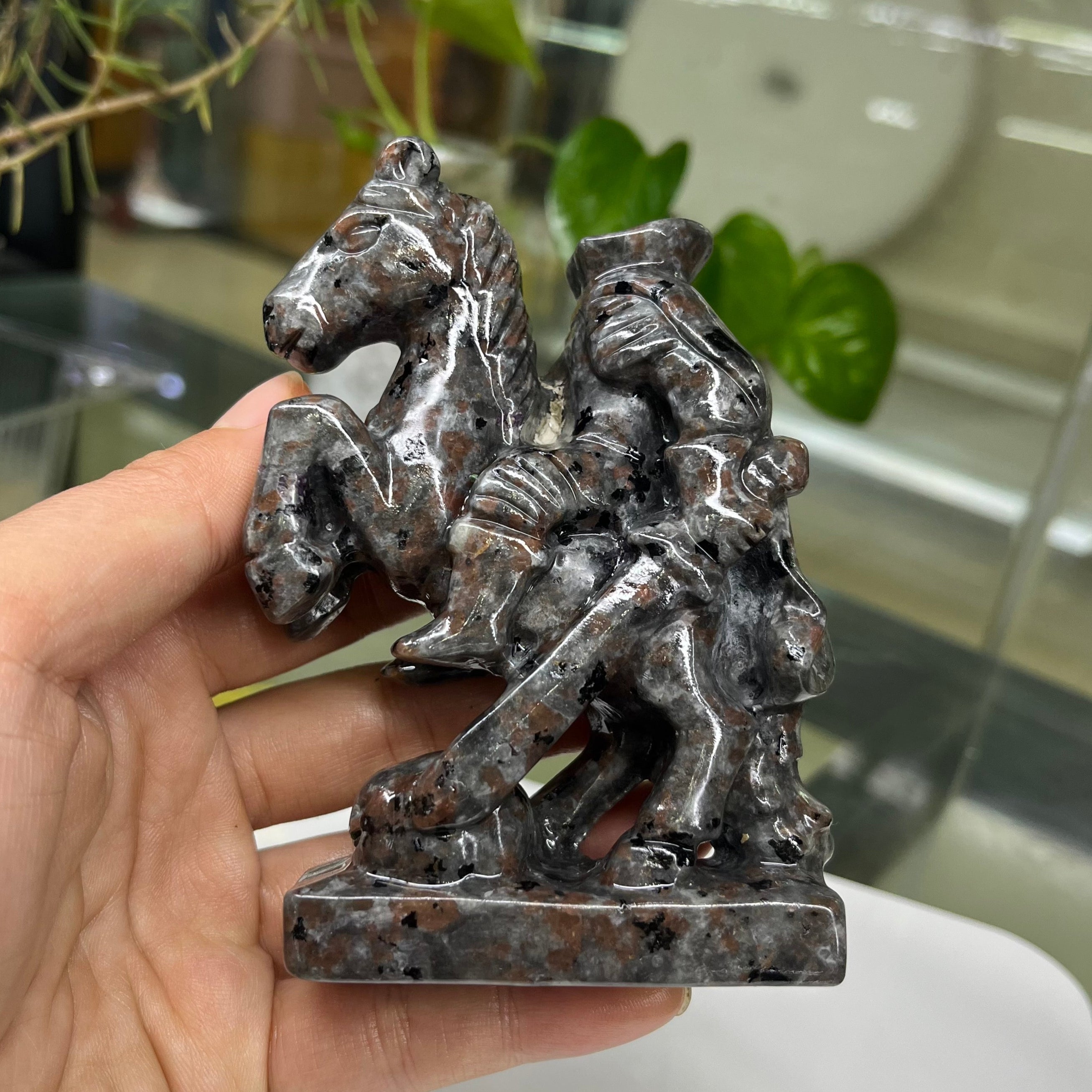 Yooperlite Headless Horseman Carving