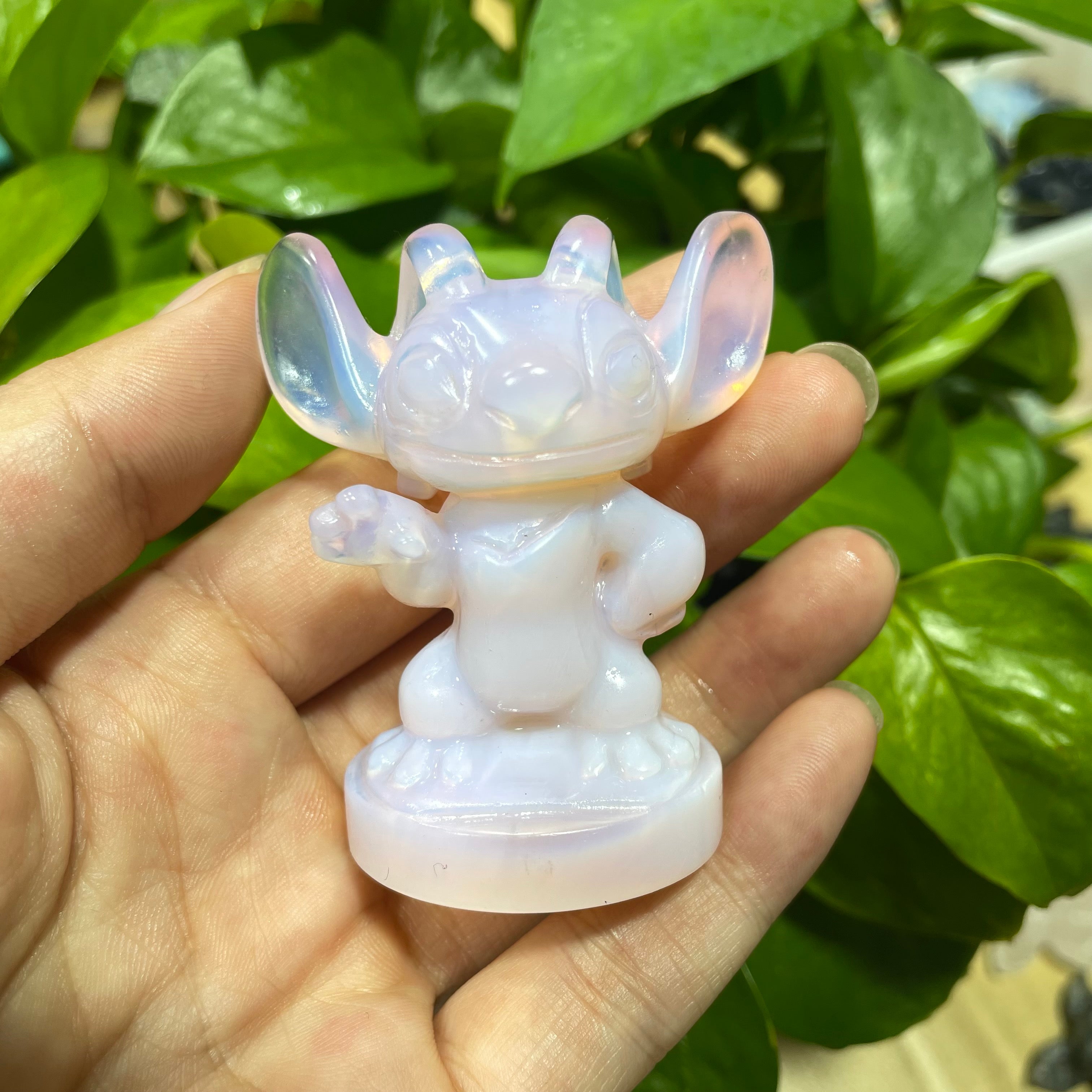 6CM Opalite Stitch Carvings