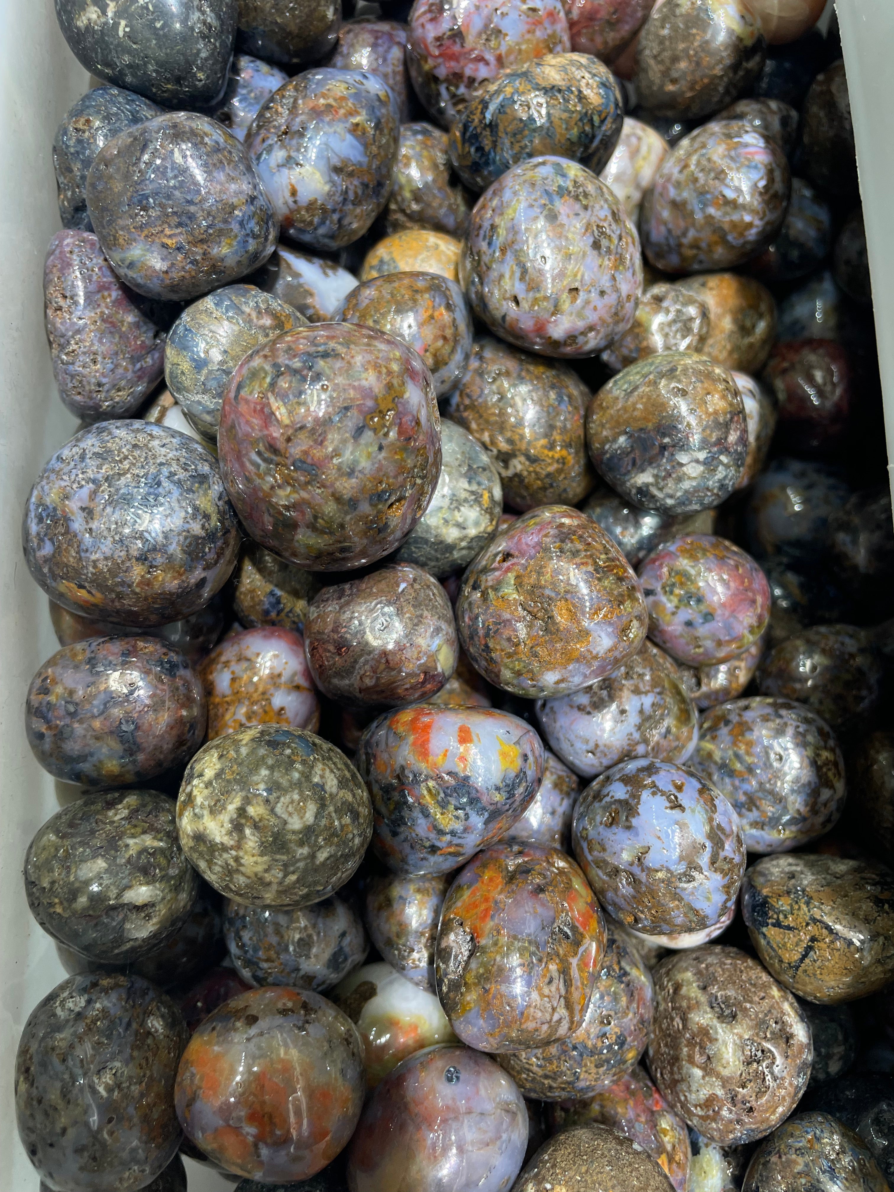 pietersite tumbles