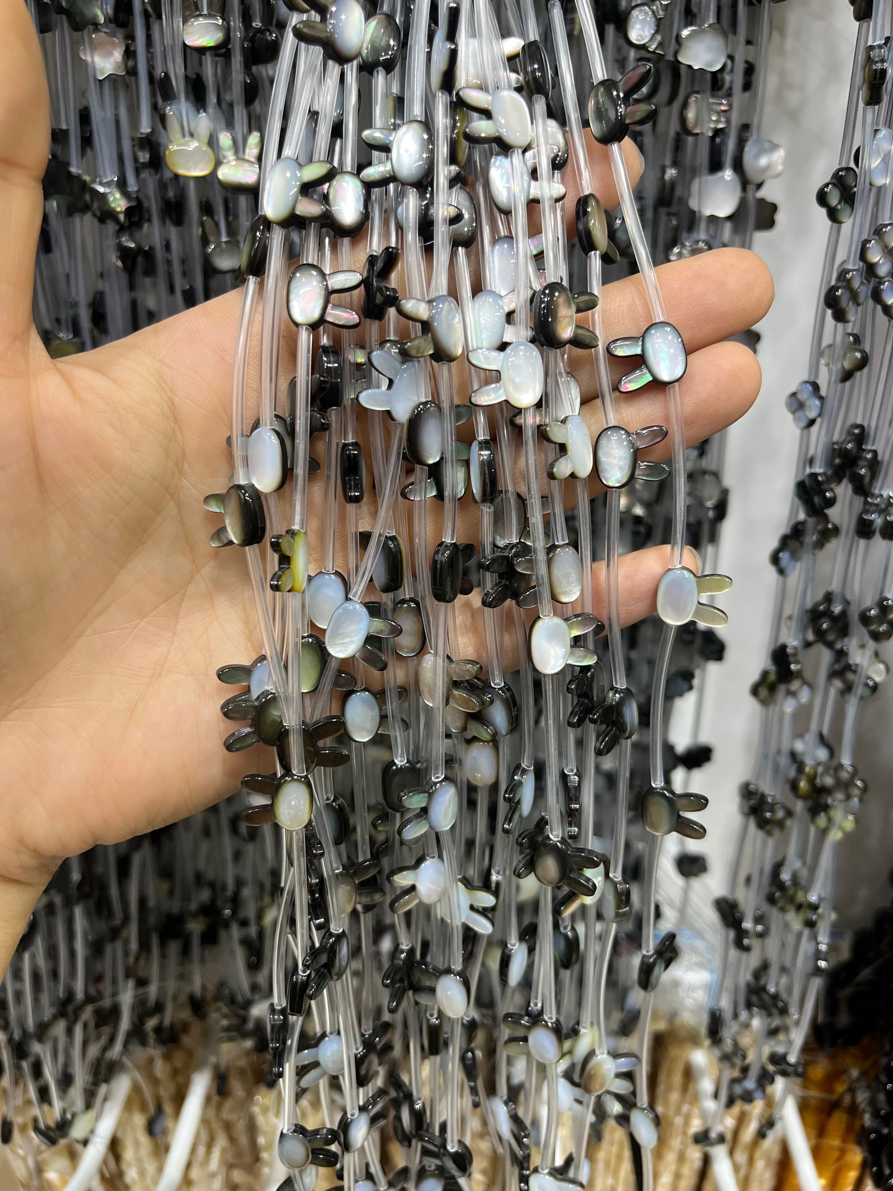 black shell rabbit beads strand