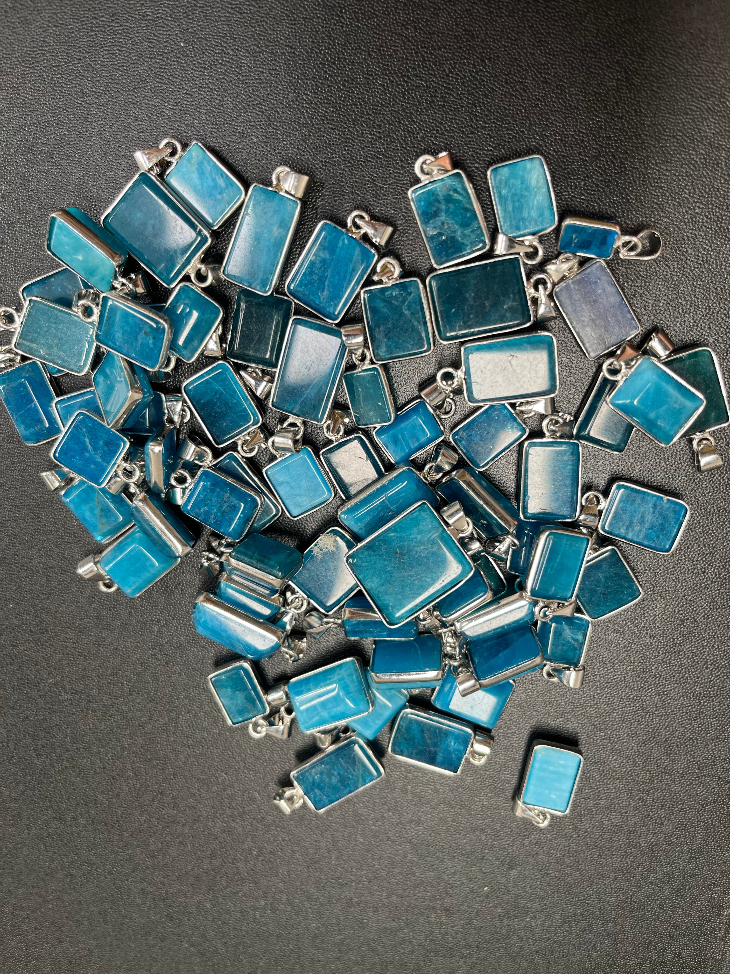blue apatite pendant