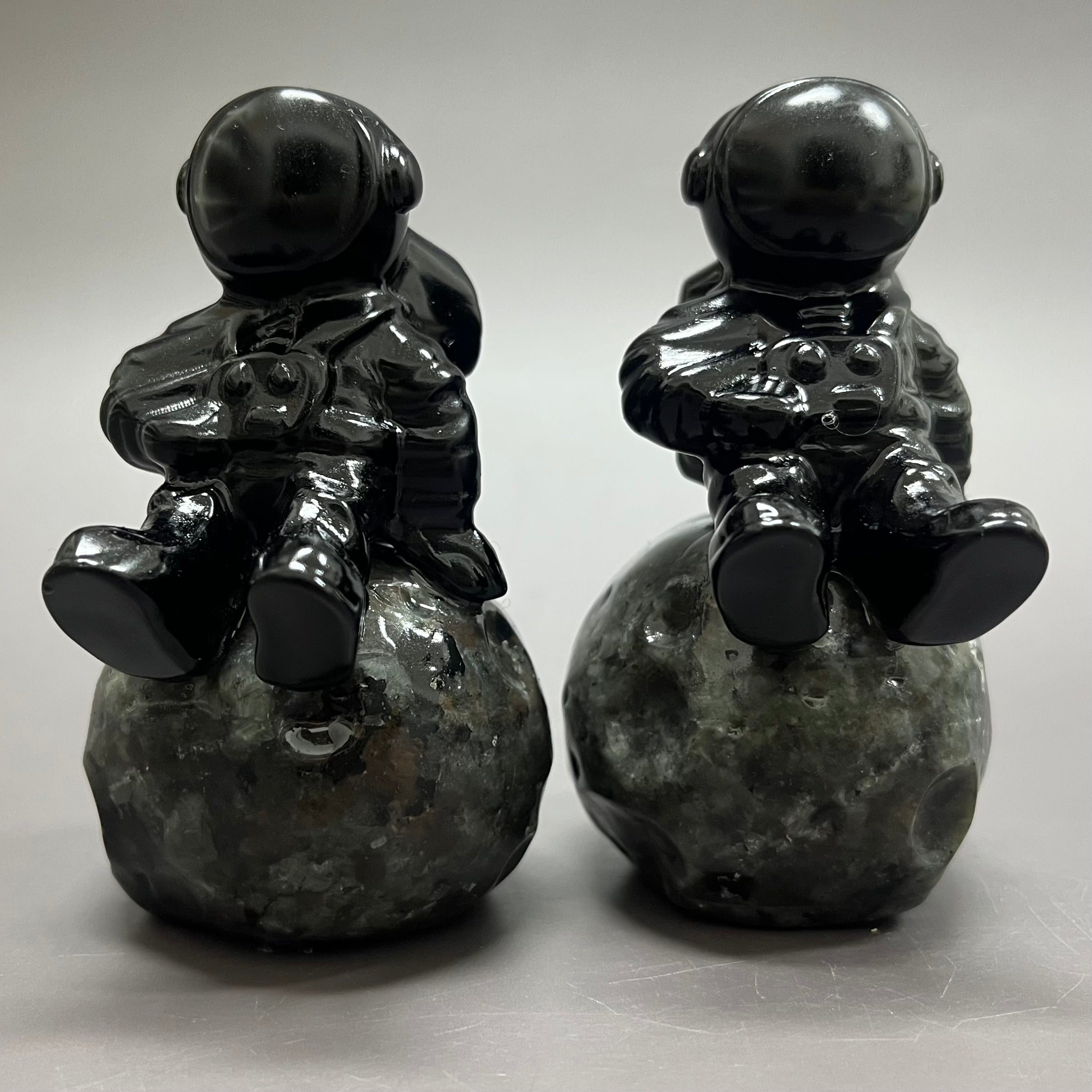 Astronaut on Moon Carving