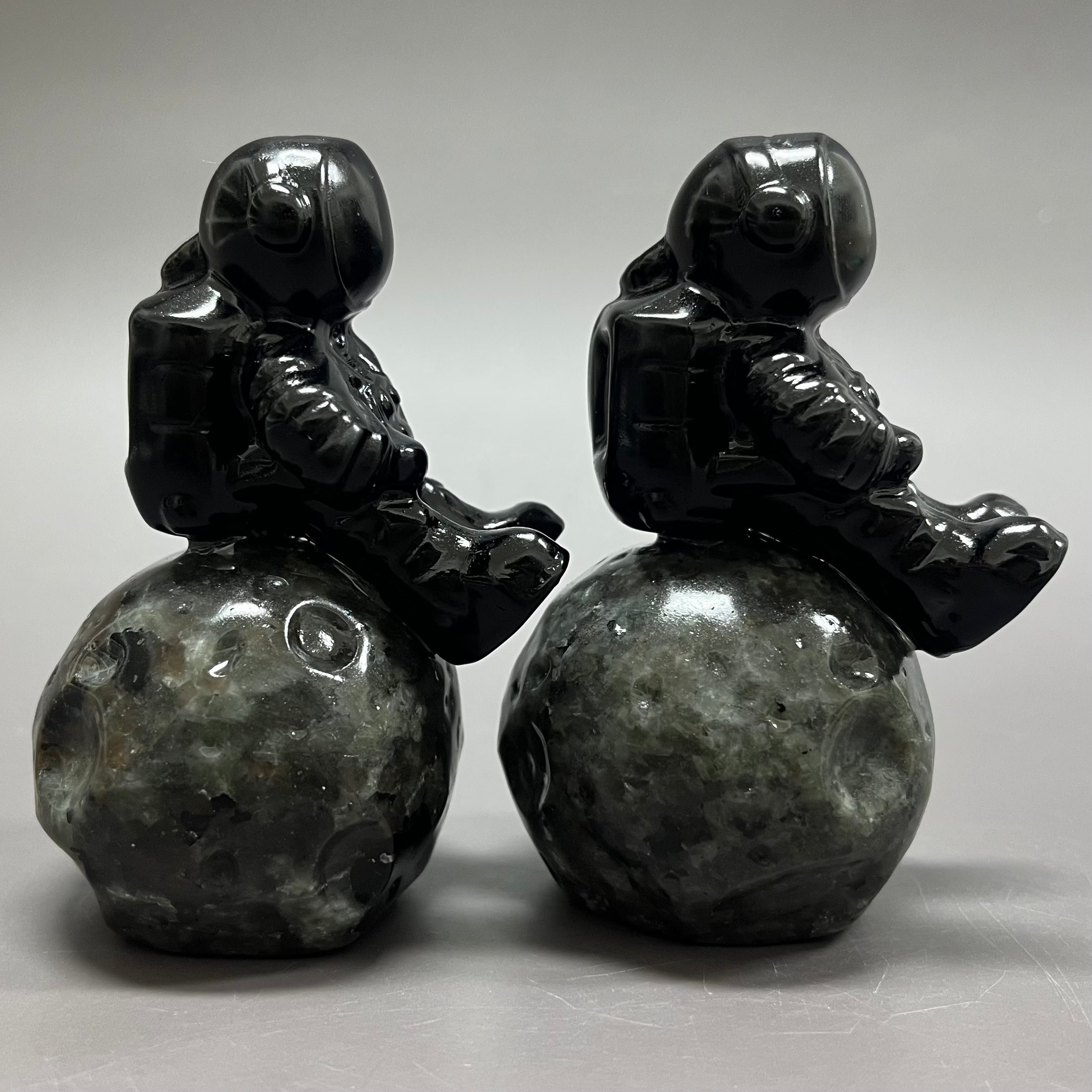 Astronaut on Moon Carving