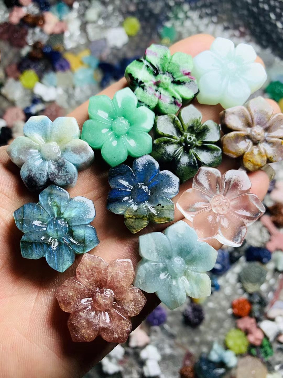 Flower flat carving