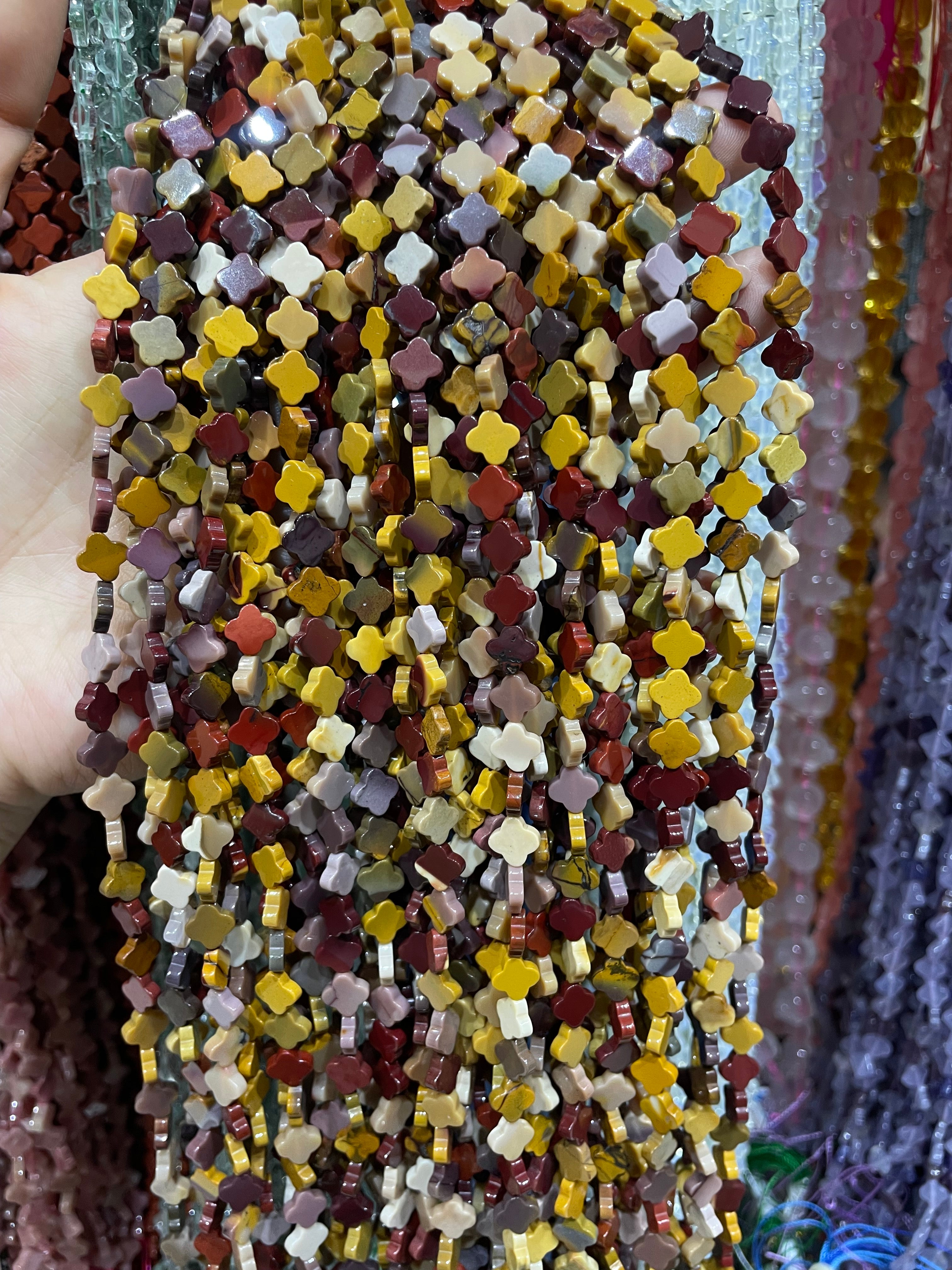 7mm mookite clover beads strand