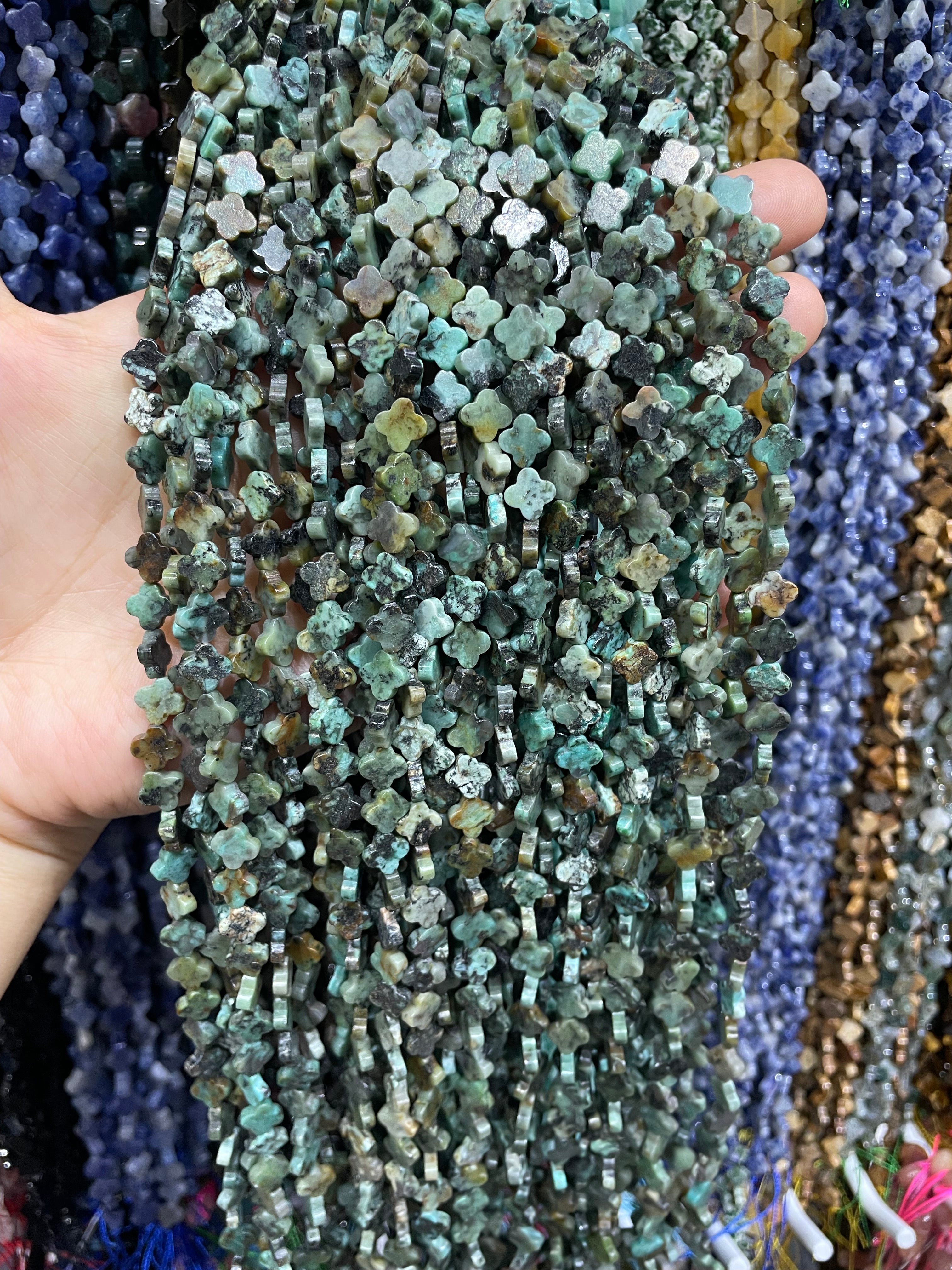 7mm American turquiose clover beads strand