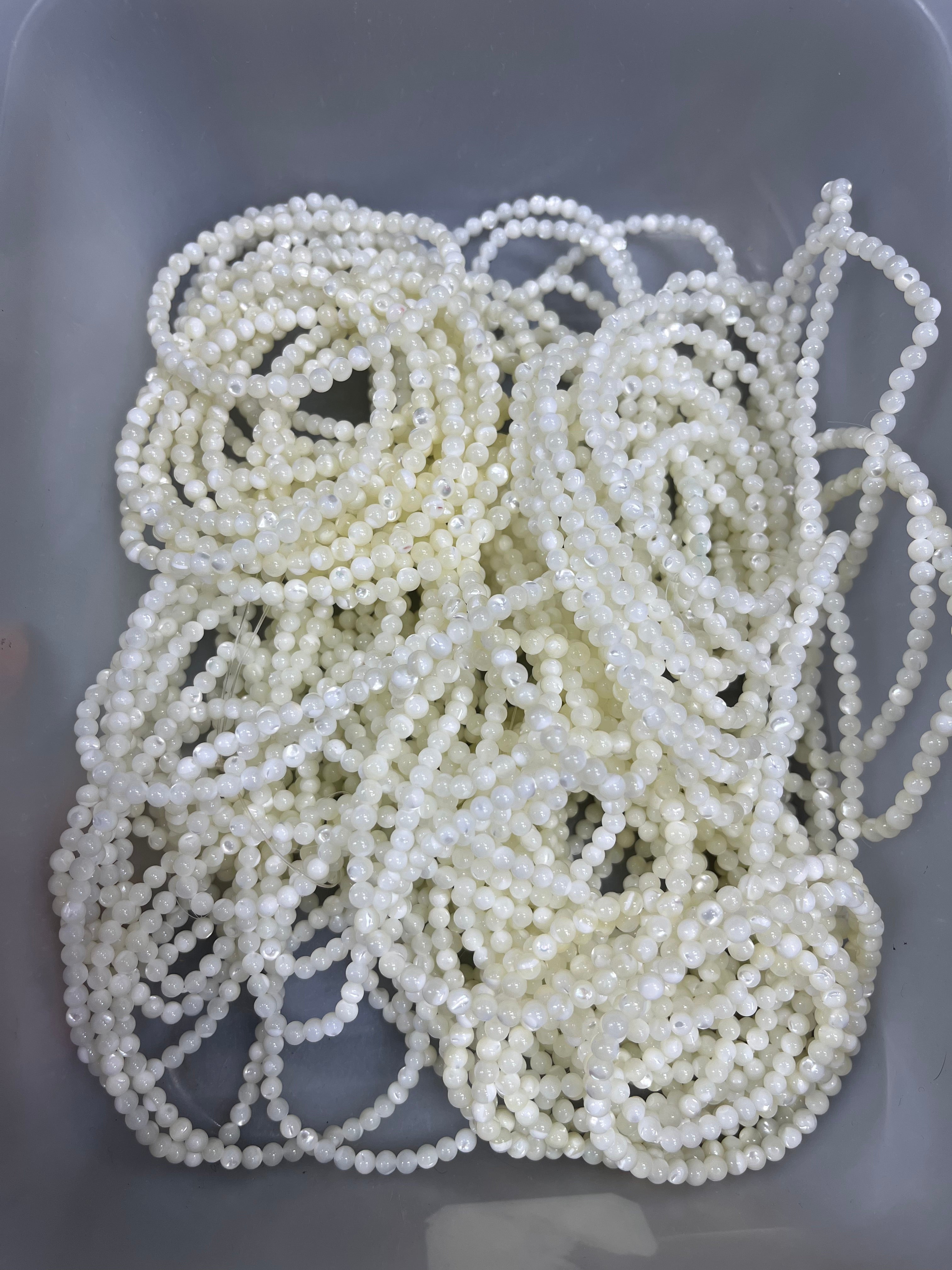 4mm white shell bracelet