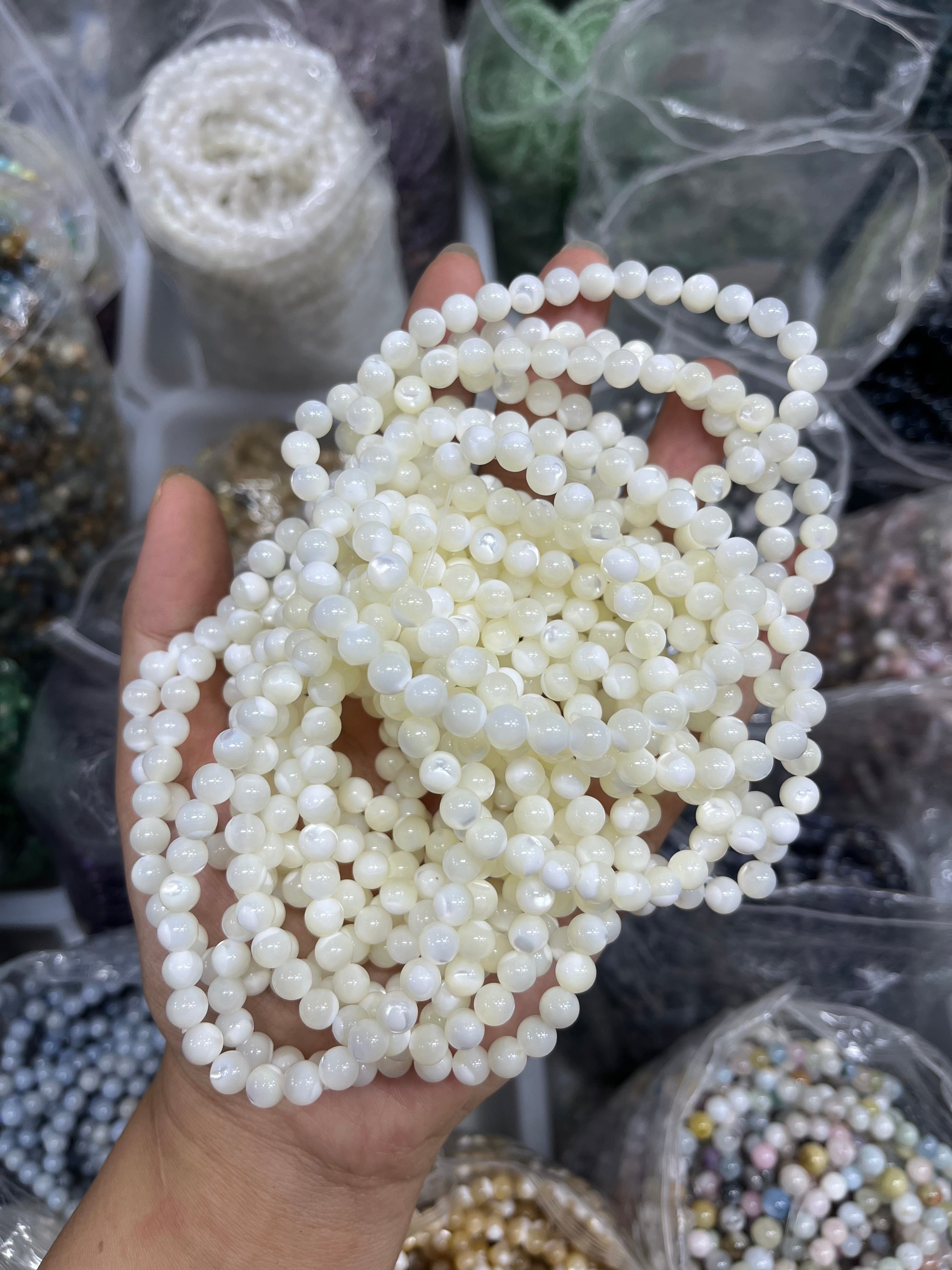 6mm white shell bracelet