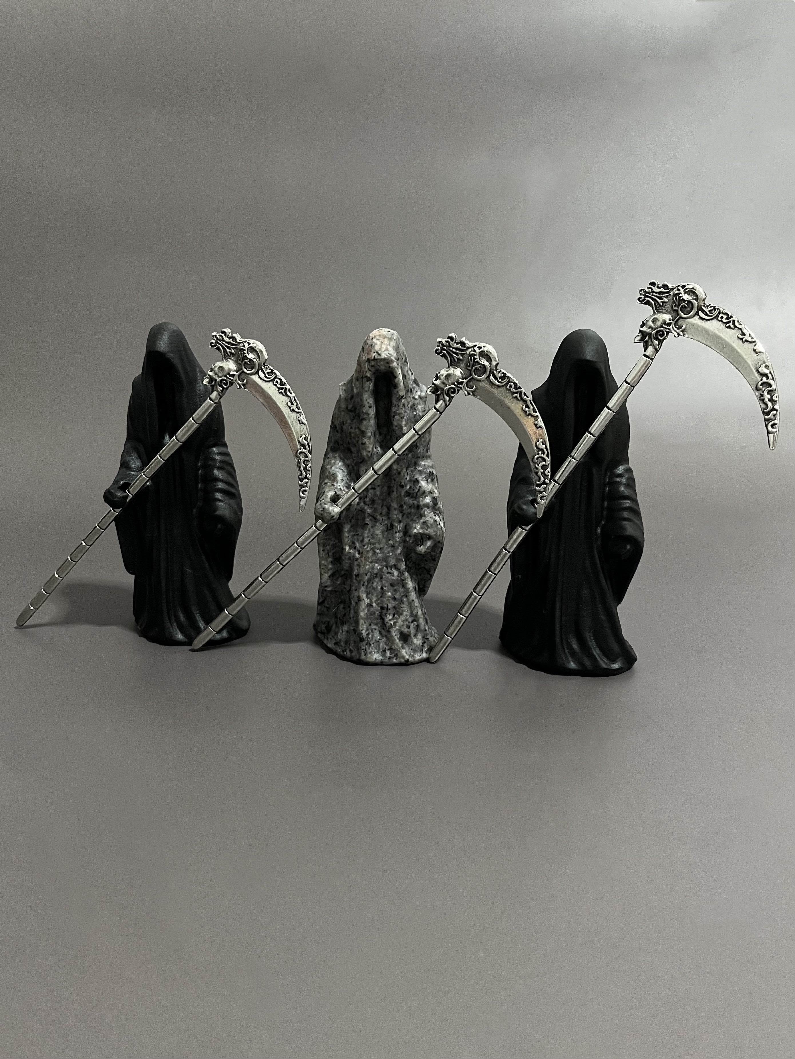 10cm reaper carving