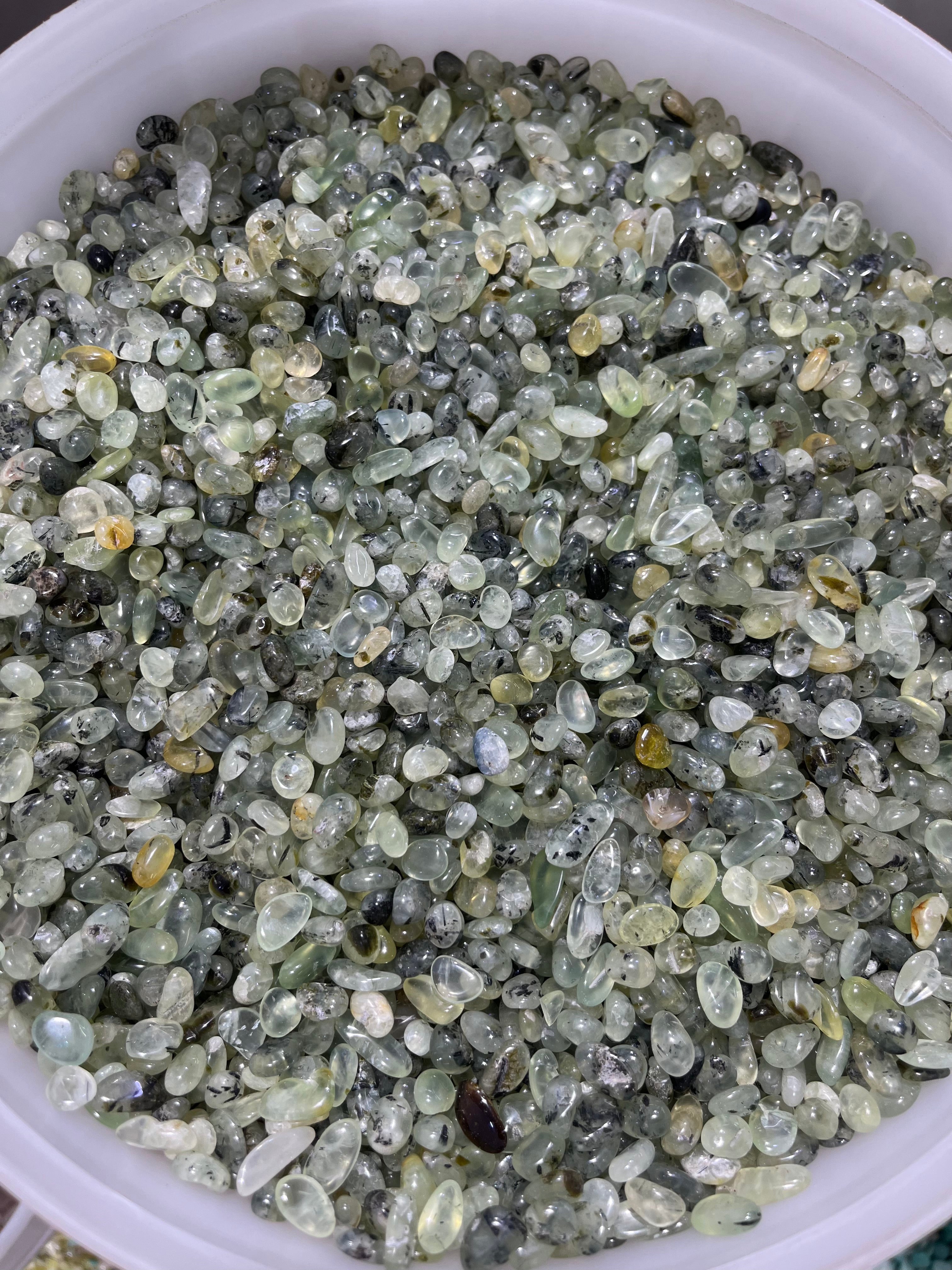 prehnite chips