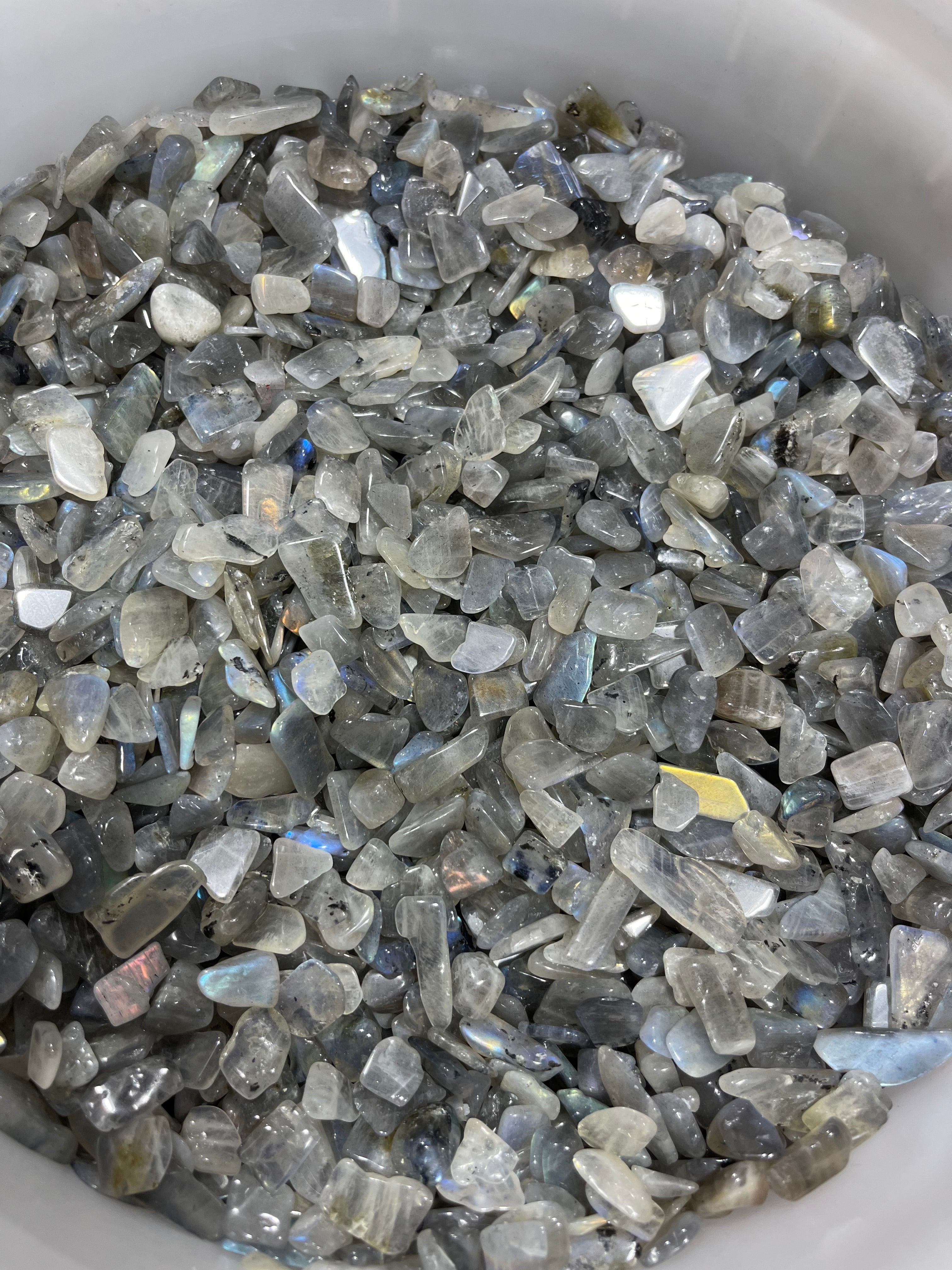labradorite chips