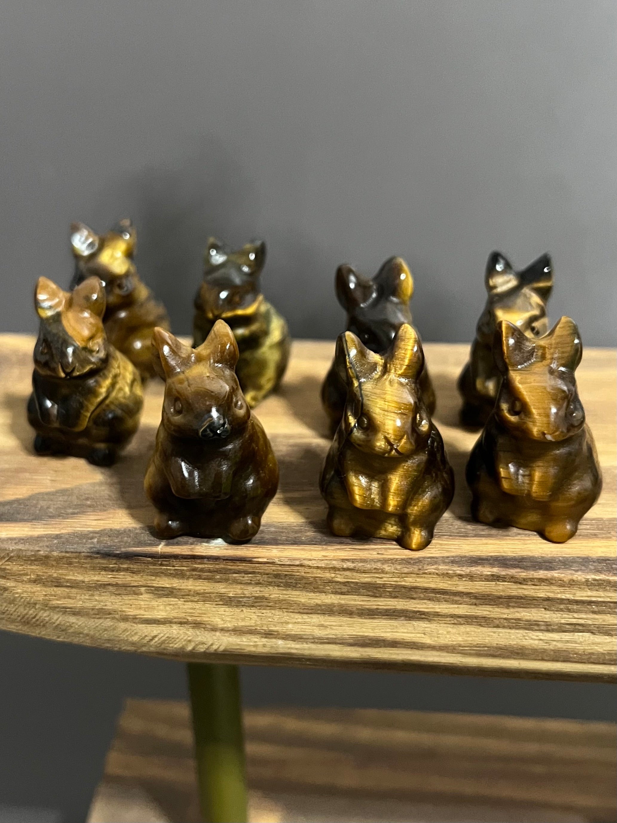 3CM Mini Tiger eye Rabbit Carving