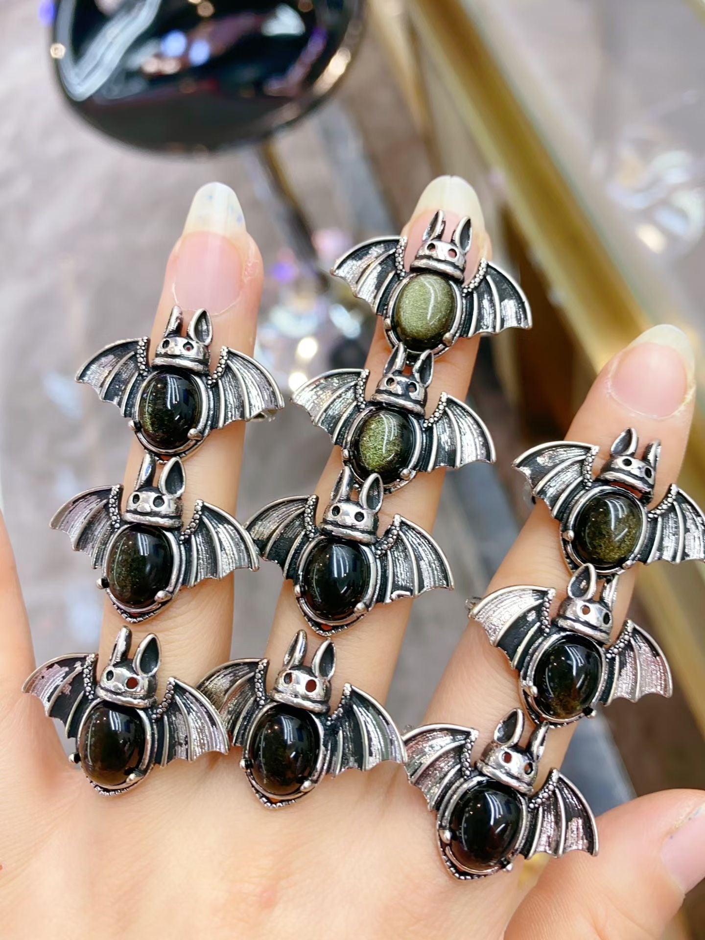 Adjustable Bat ring – Janet Crystal Sourcing