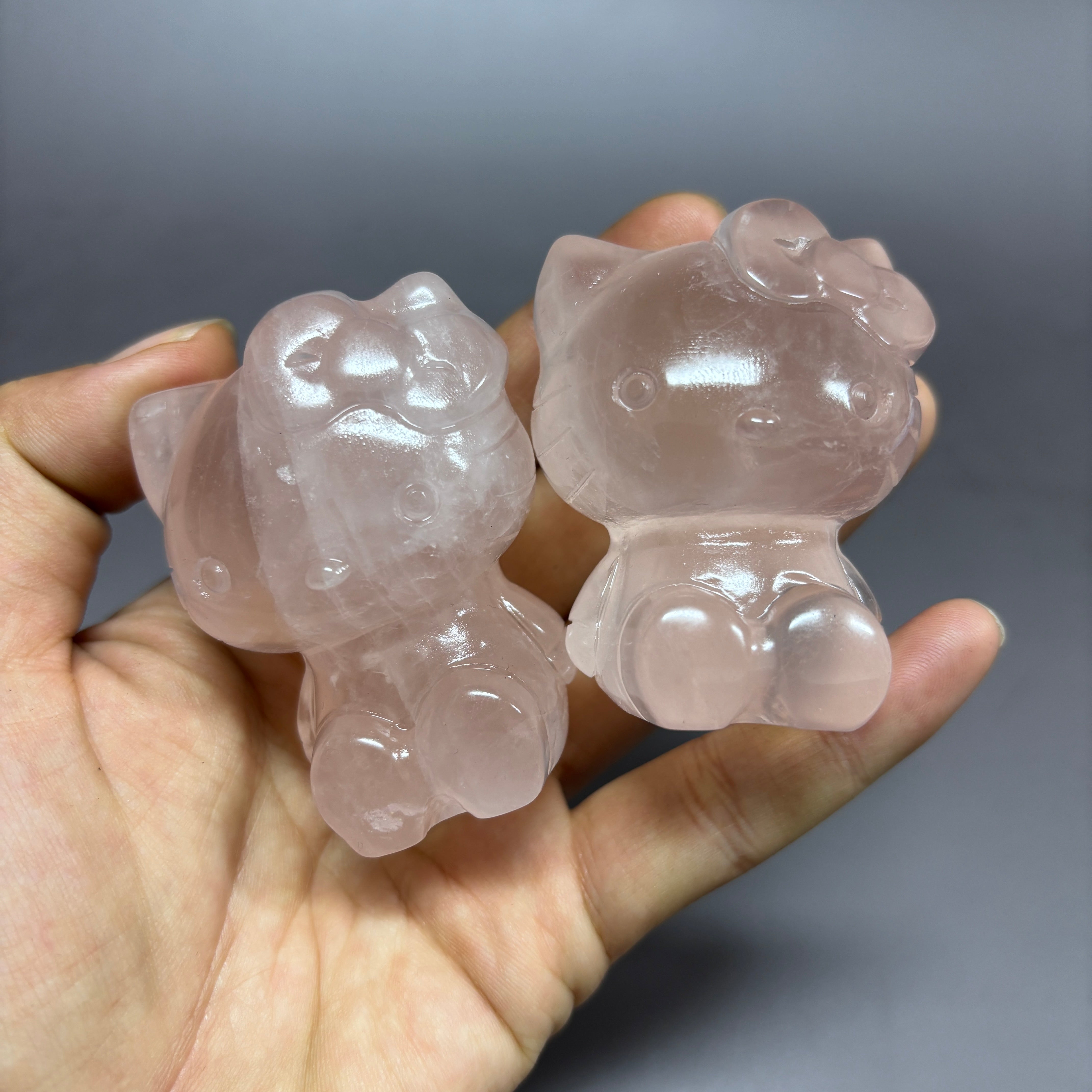 Hello Kitty Carving