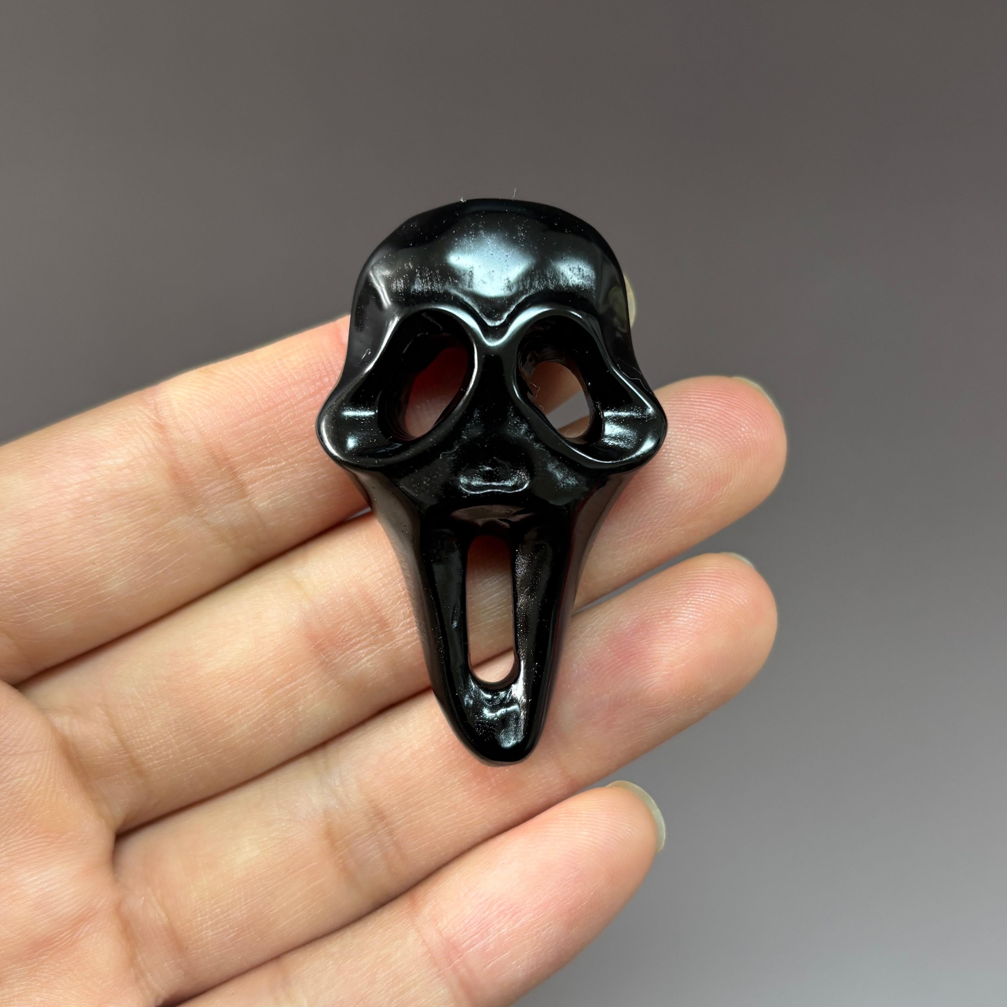 Screaming Face Carving