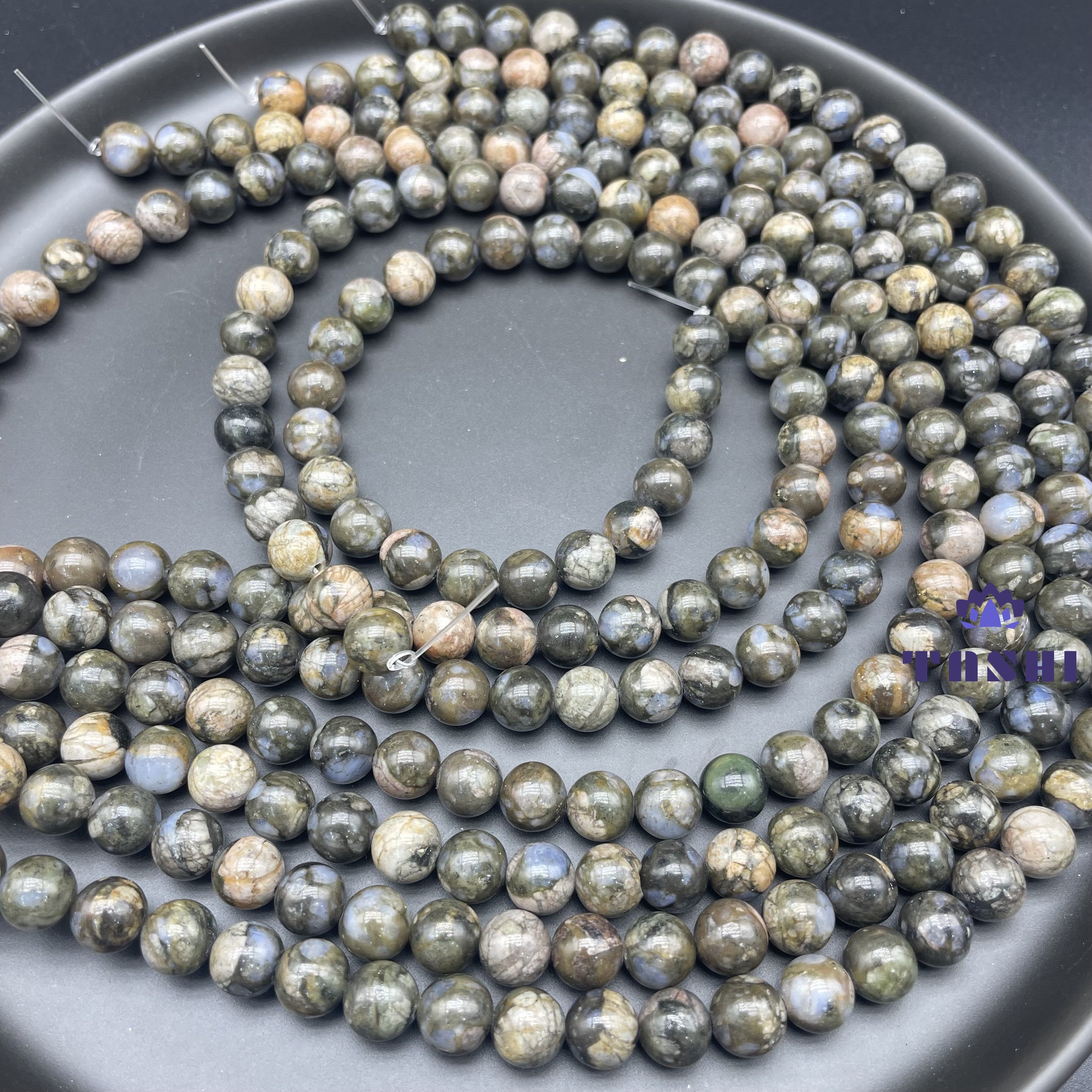 Que Sera Beads Strands