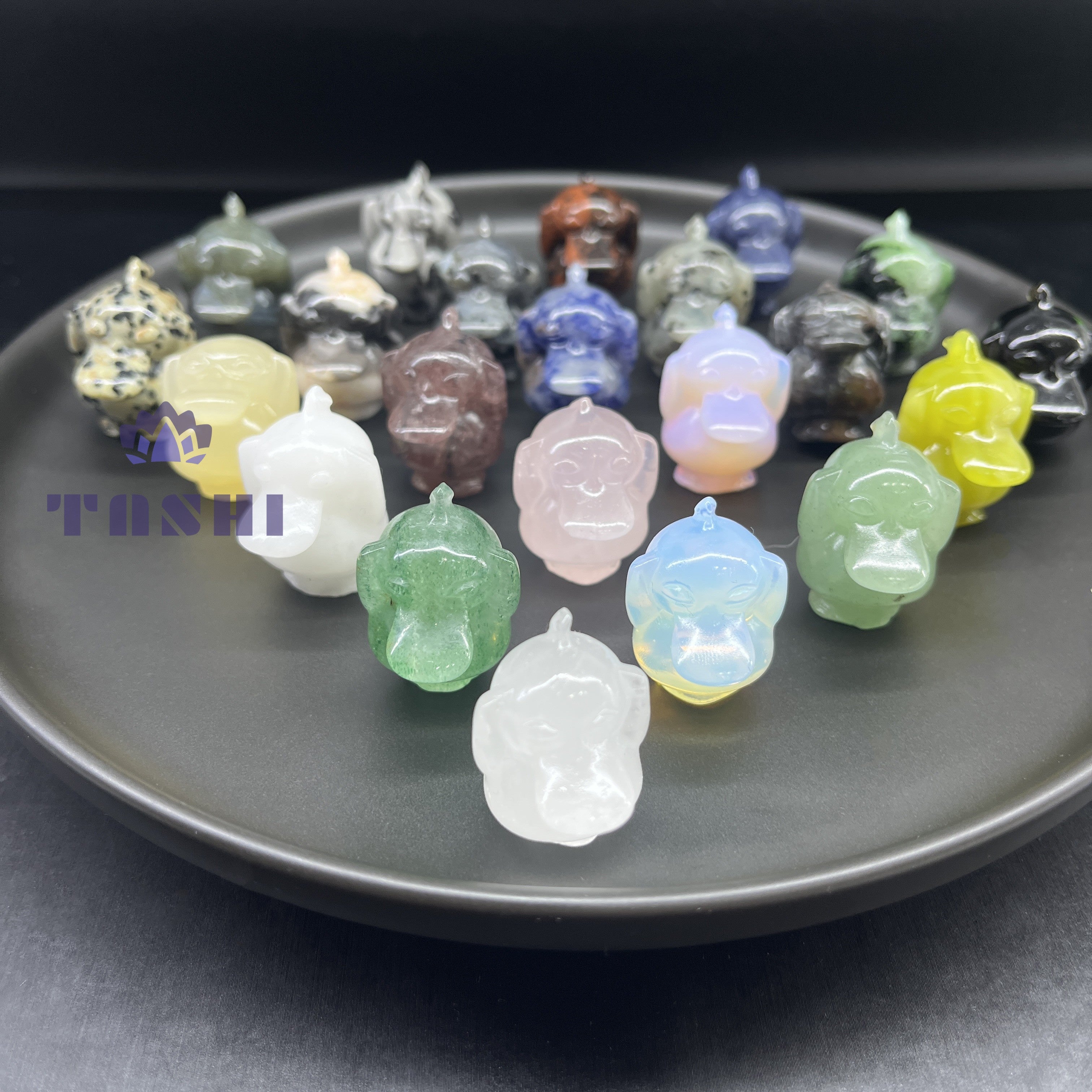 3CM Mini Psyduck Carving Pokémon Natural Crystal Stone Statue Figurine