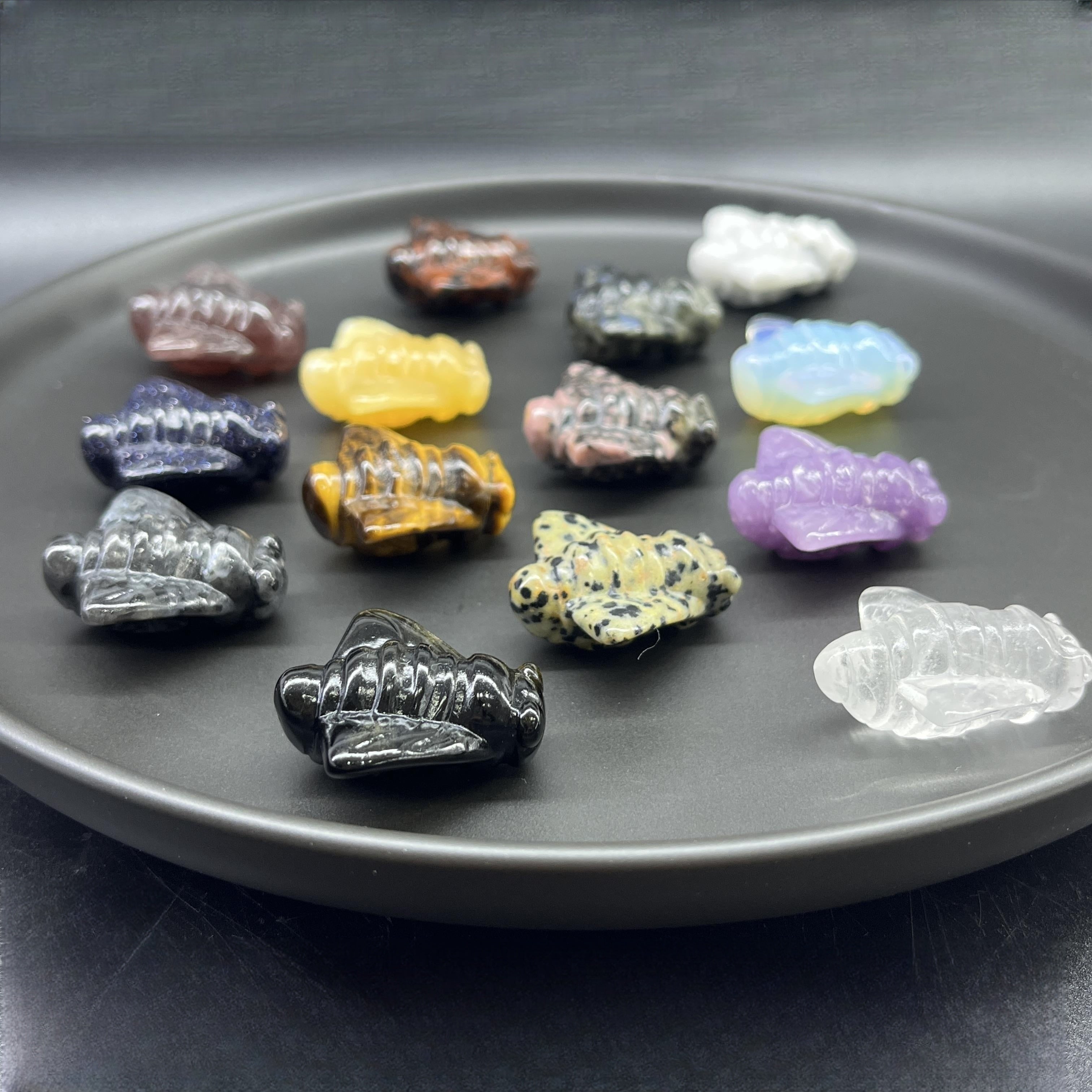 3CM Mini Bee Natural Crystal Carving