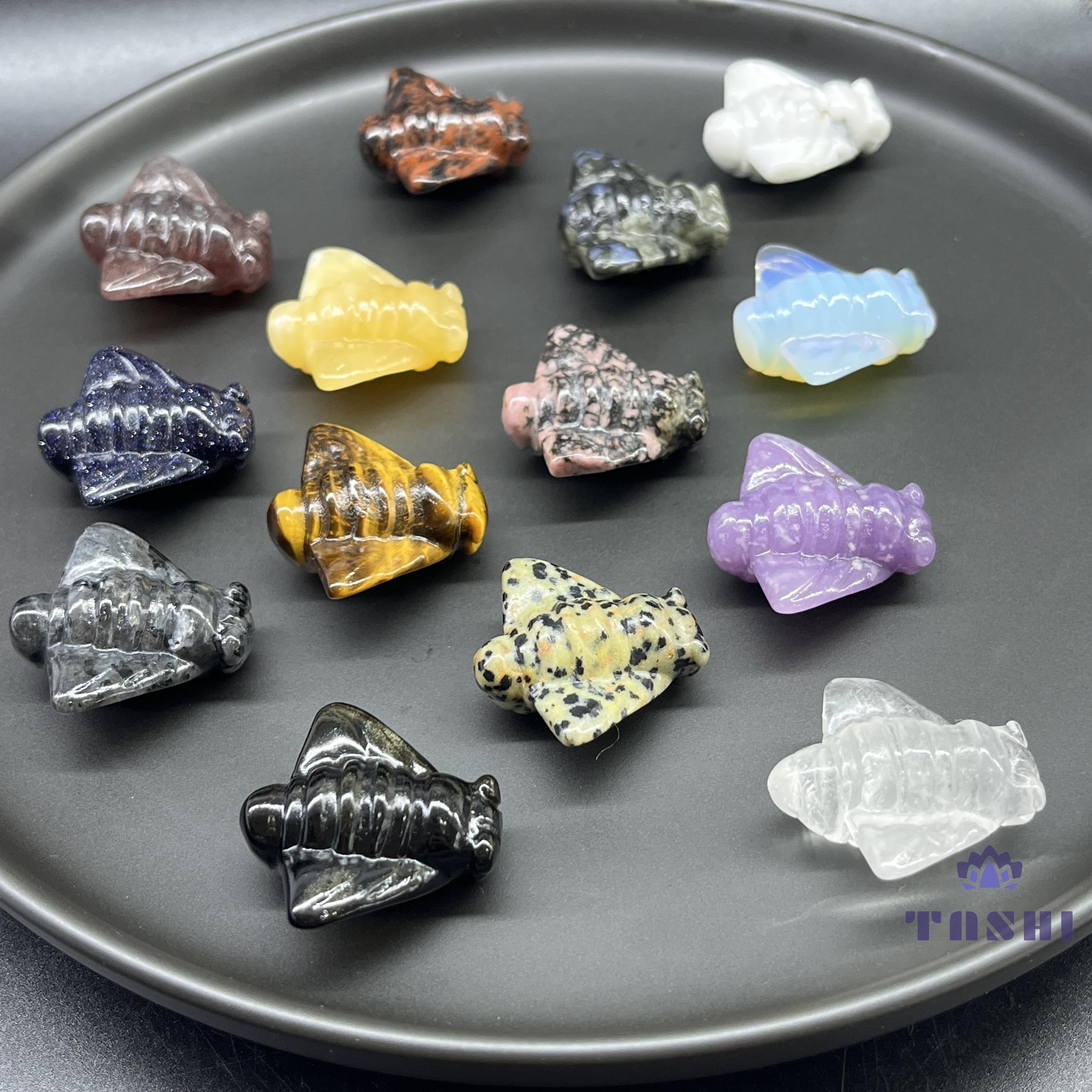 3CM Mini Bee Natural Crystal Carving