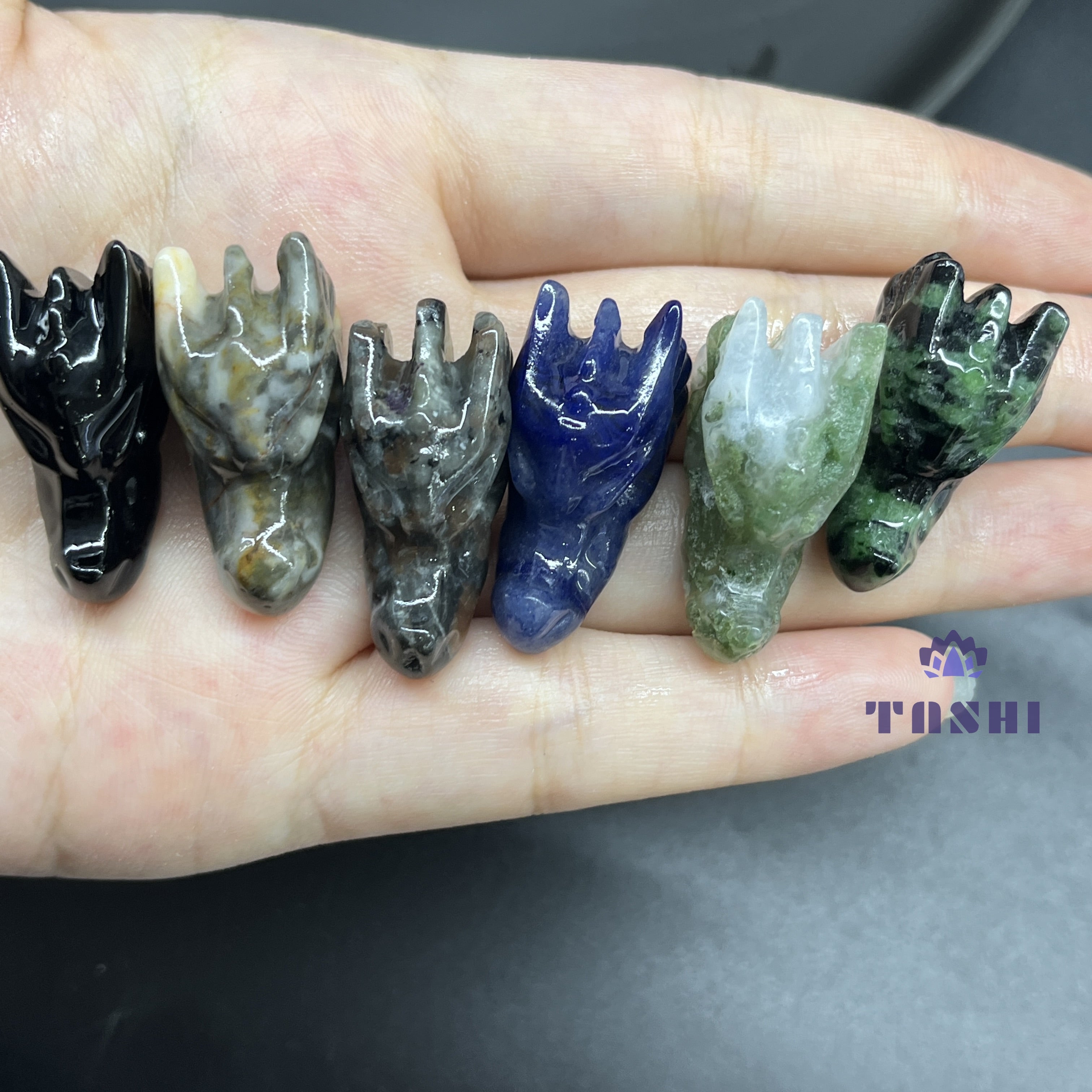 3CM  Mini Dragon Head Carving